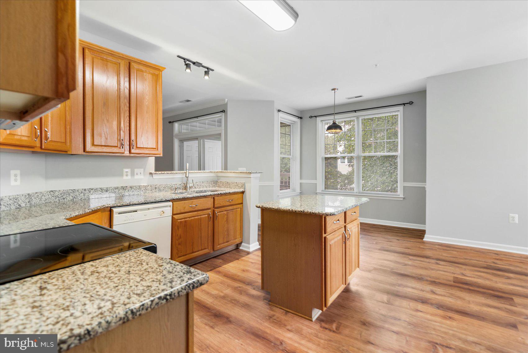 GREENHAVEN - Residential
