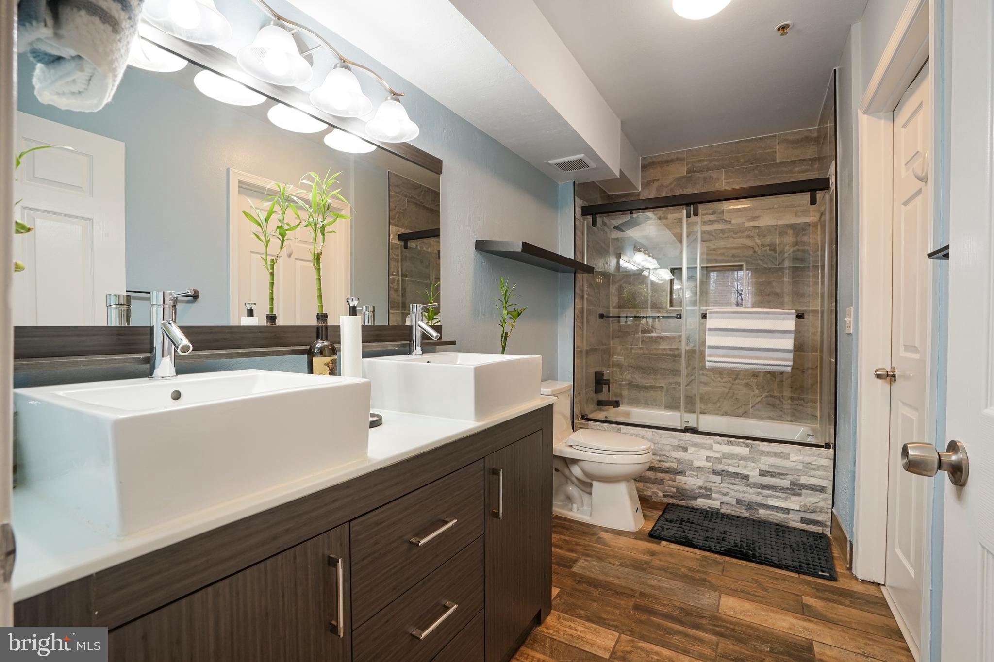 GATES OF FAIR LAKES - Residential