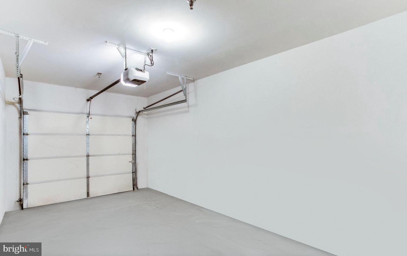 GATES OF FAIR LAKES - Residential