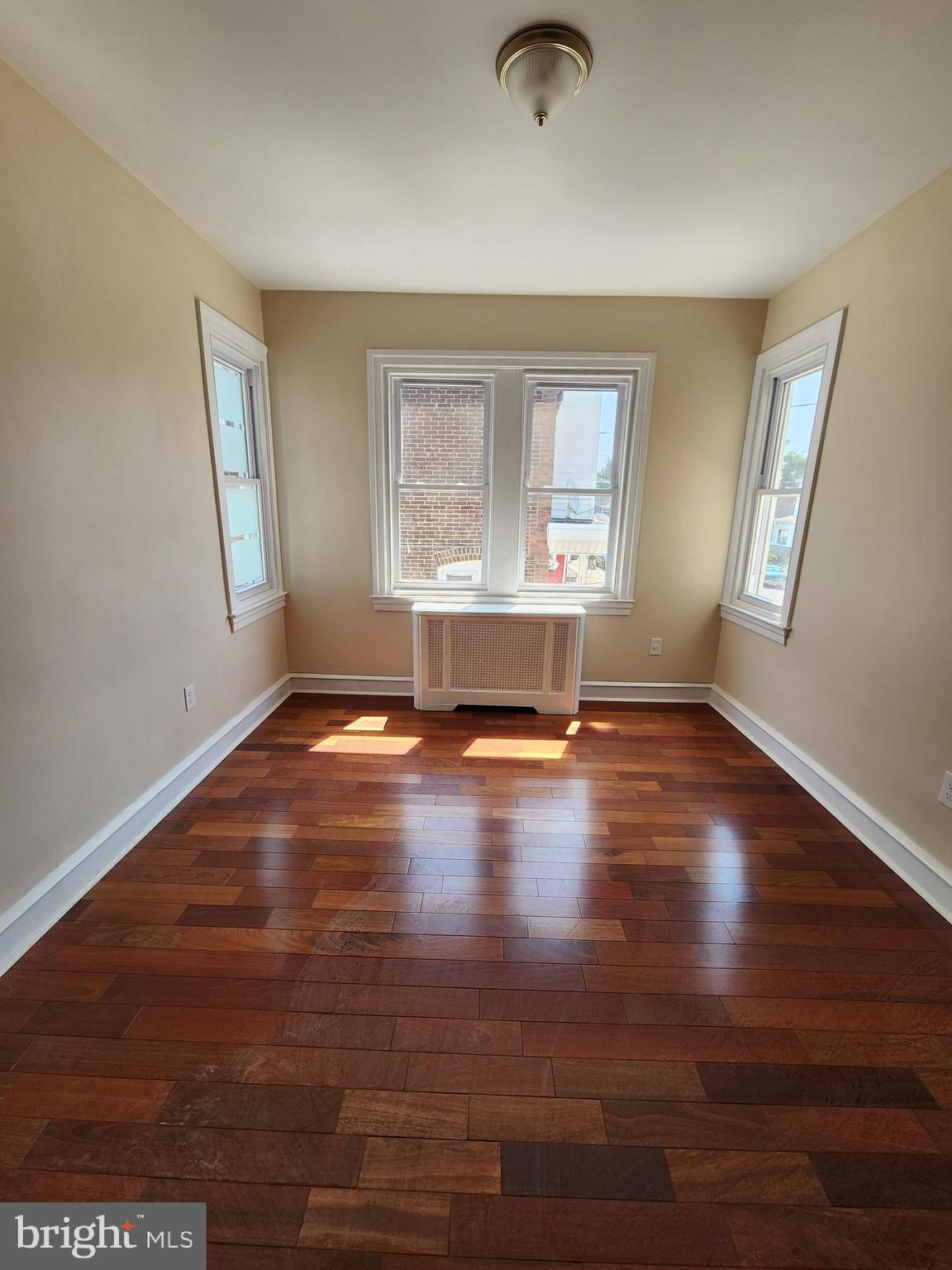 OLNEY - Residential Lease