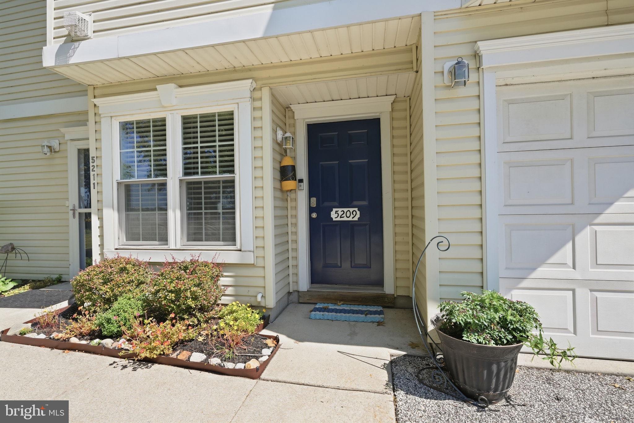 5209 RIVERFRONT DRIVE