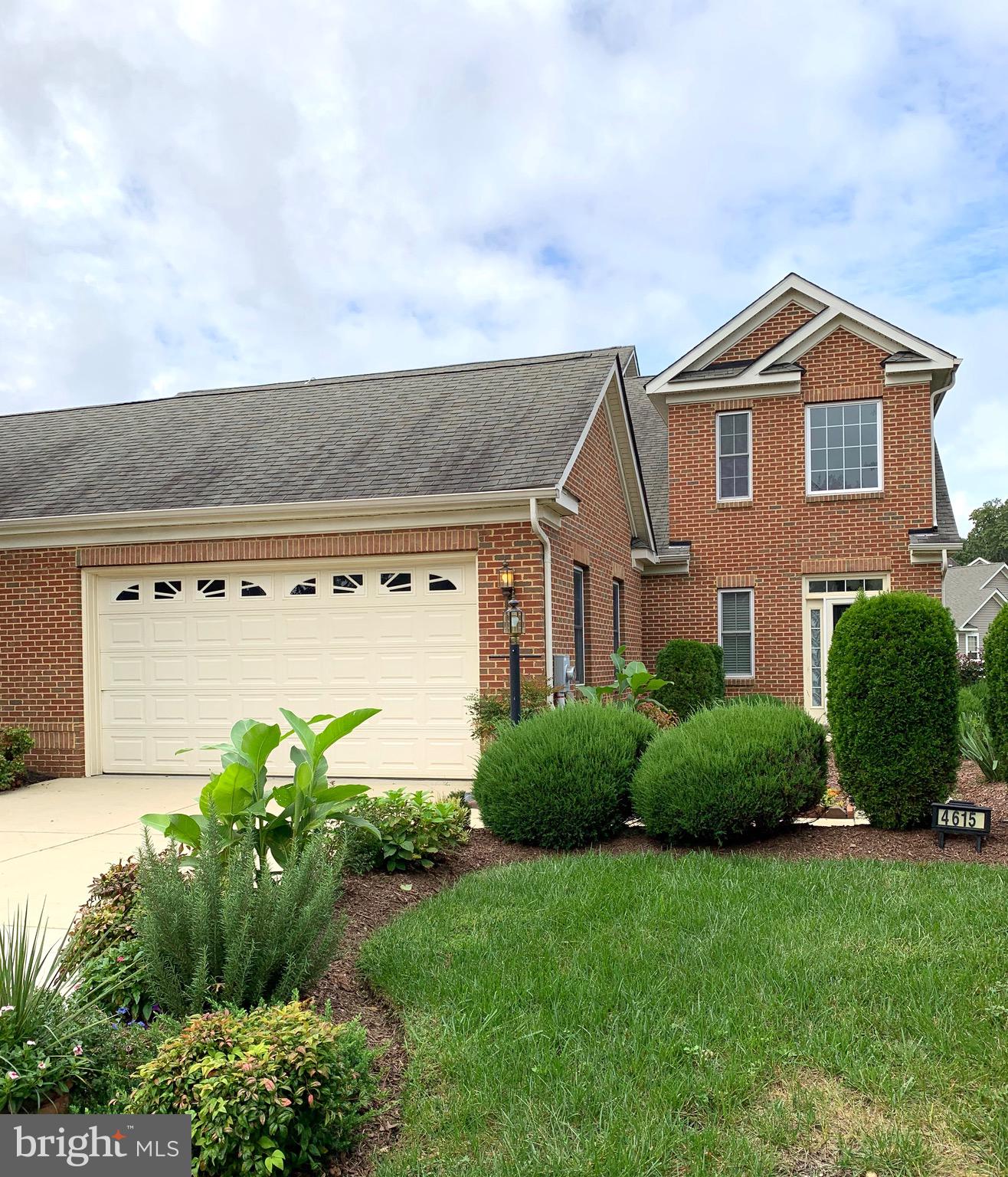 HERITAGE AT ST. CHARLES - Residential