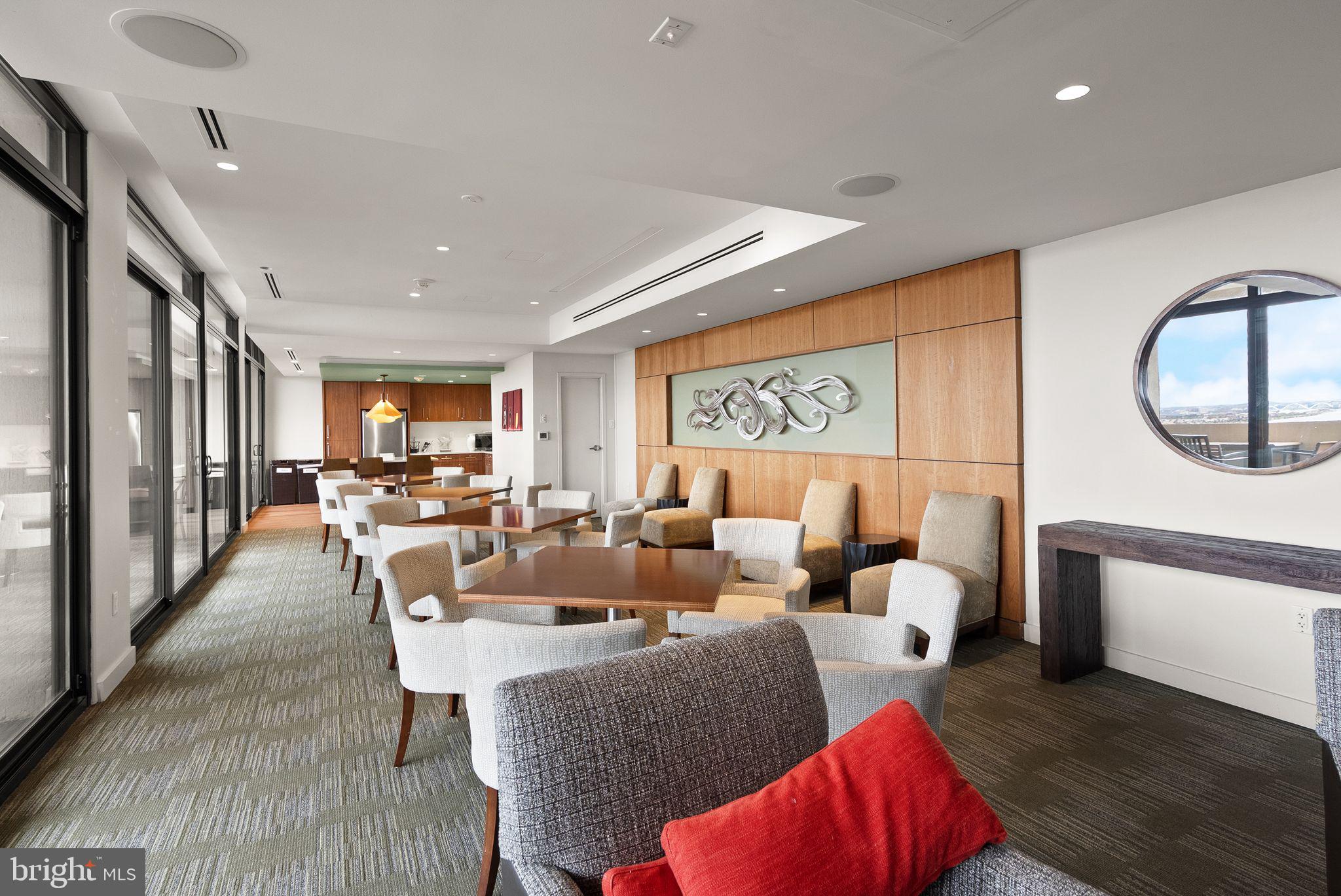 ALEXANDRIA HOUSE - Residential