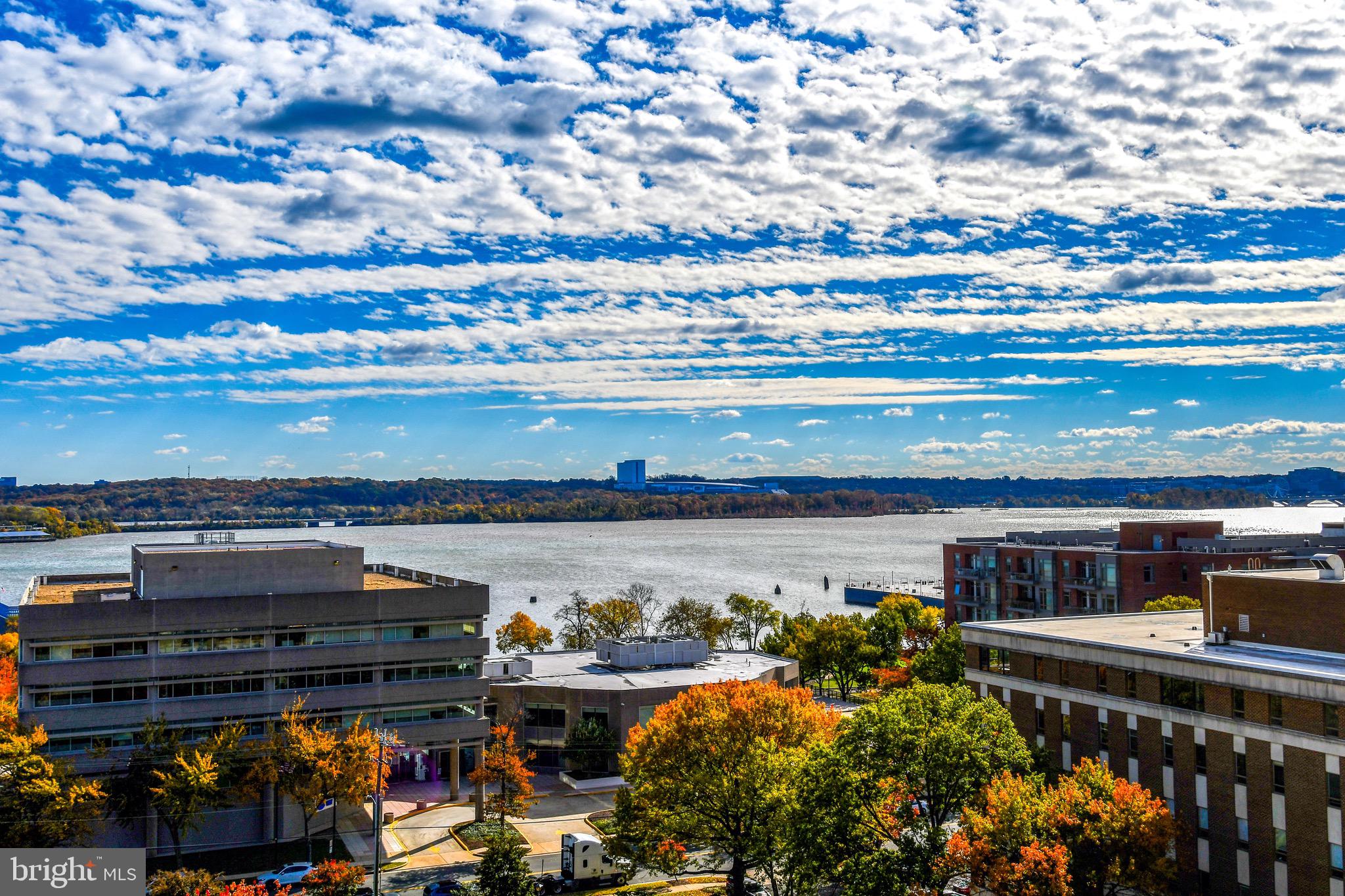 ALEXANDRIA HOUSE - Residential