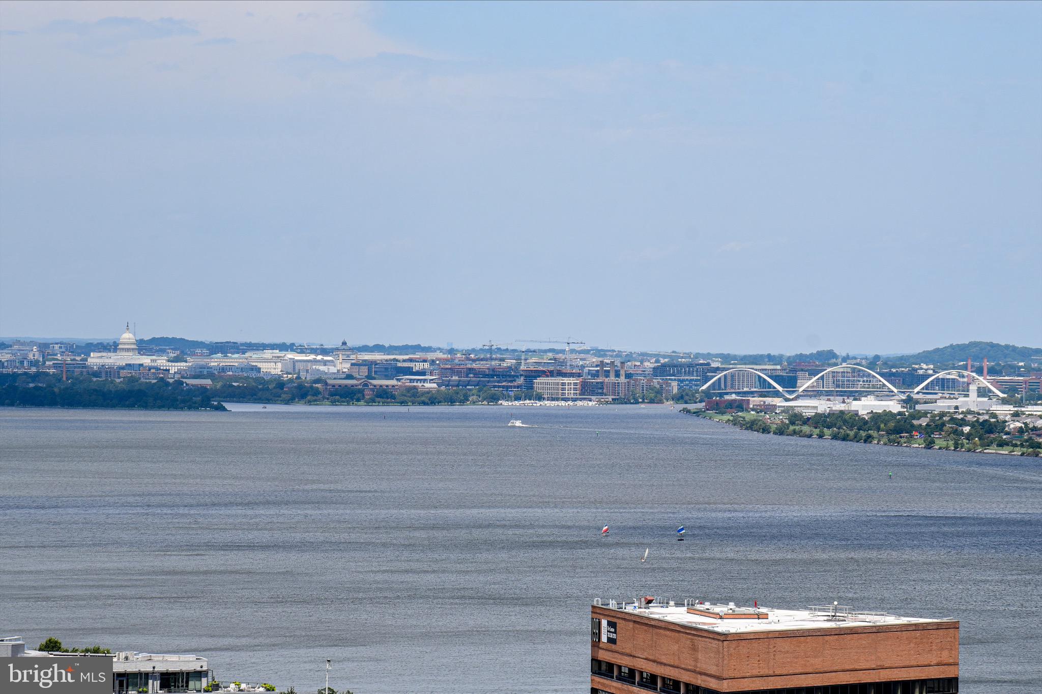ALEXANDRIA HOUSE - Residential