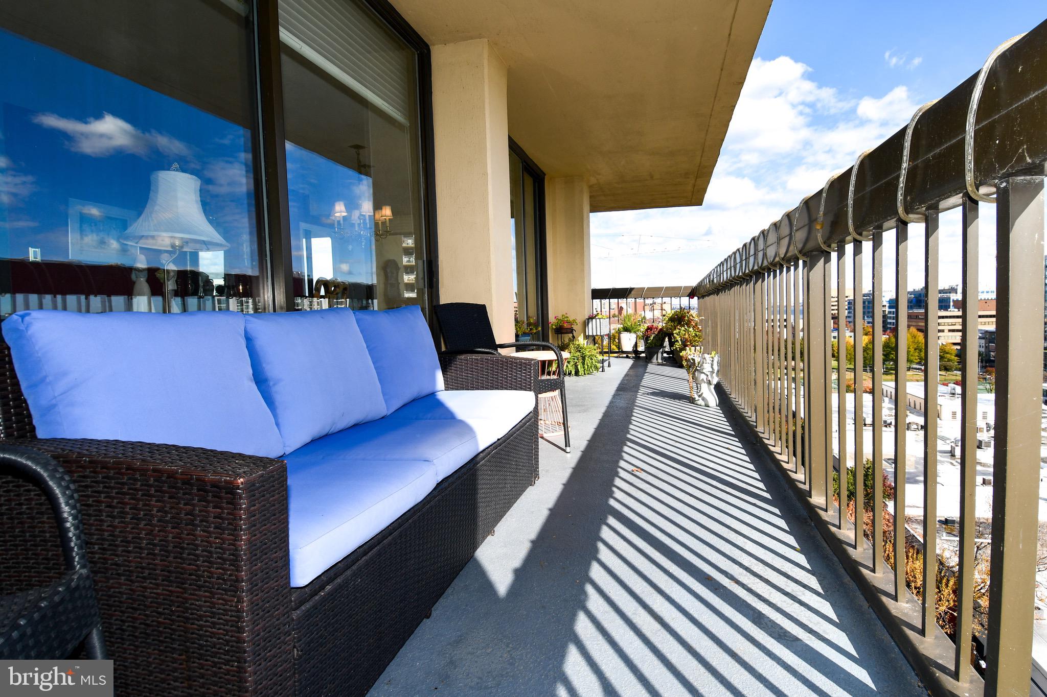 ALEXANDRIA HOUSE - Residential