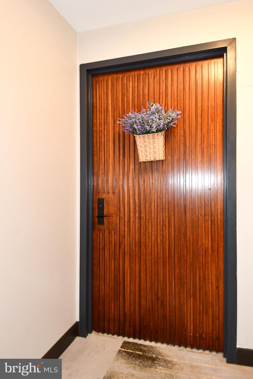 400 MADISON STREET 1008