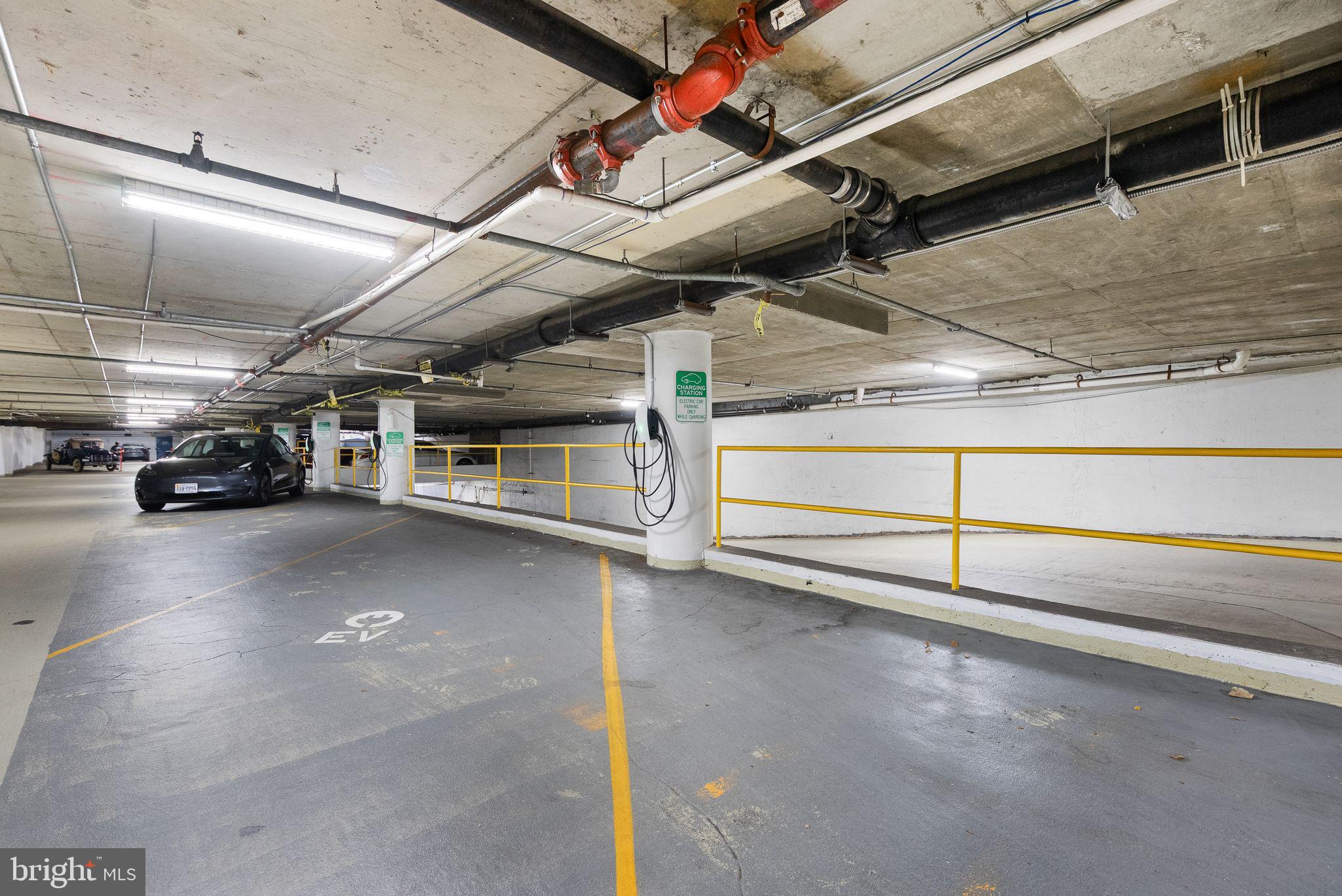 ALEXANDRIA HOUSE - Residential