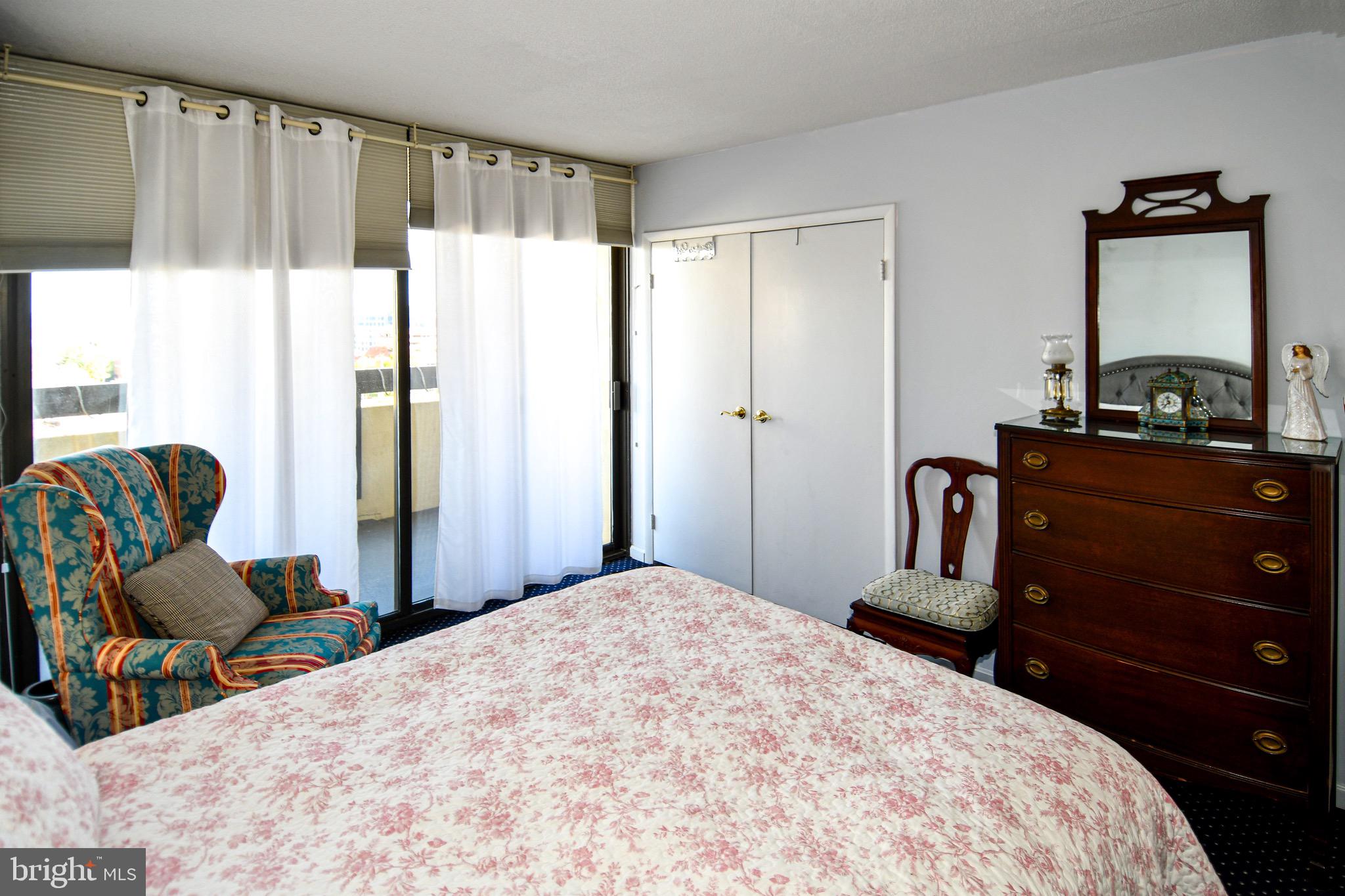 ALEXANDRIA HOUSE - Residential