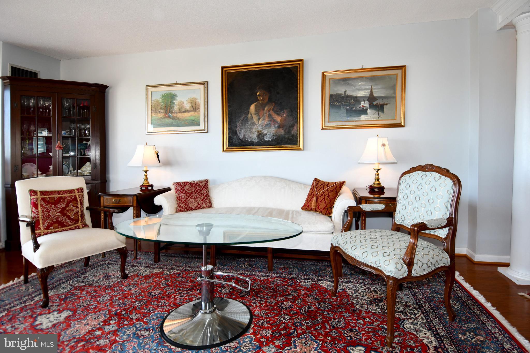 ALEXANDRIA HOUSE - Residential