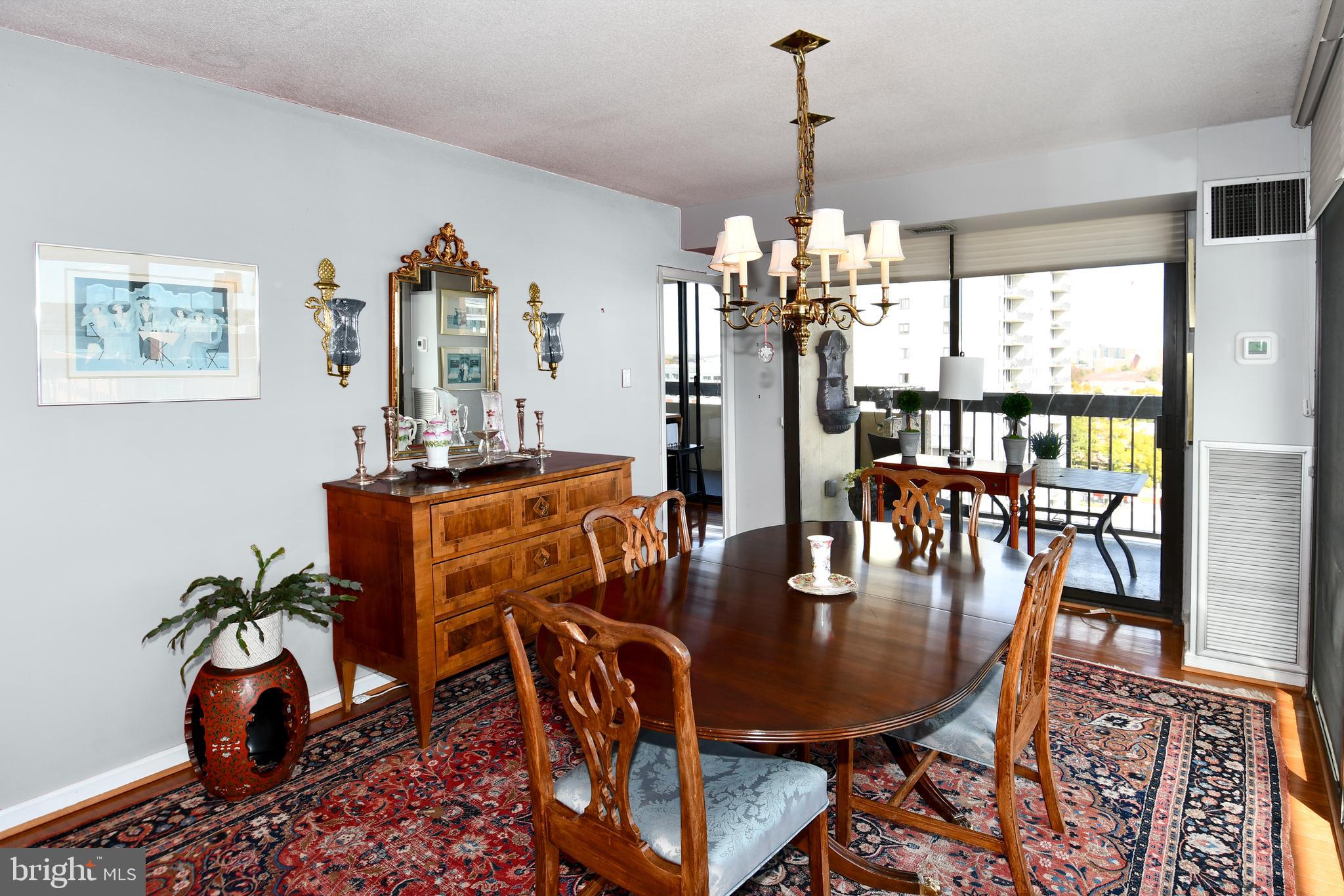 ALEXANDRIA HOUSE - Residential