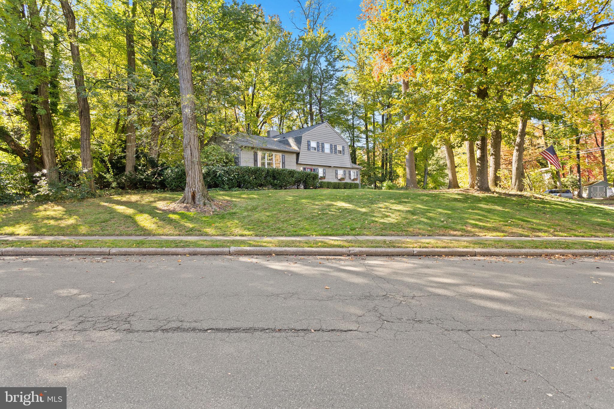 5 CRAB APPLE LANE