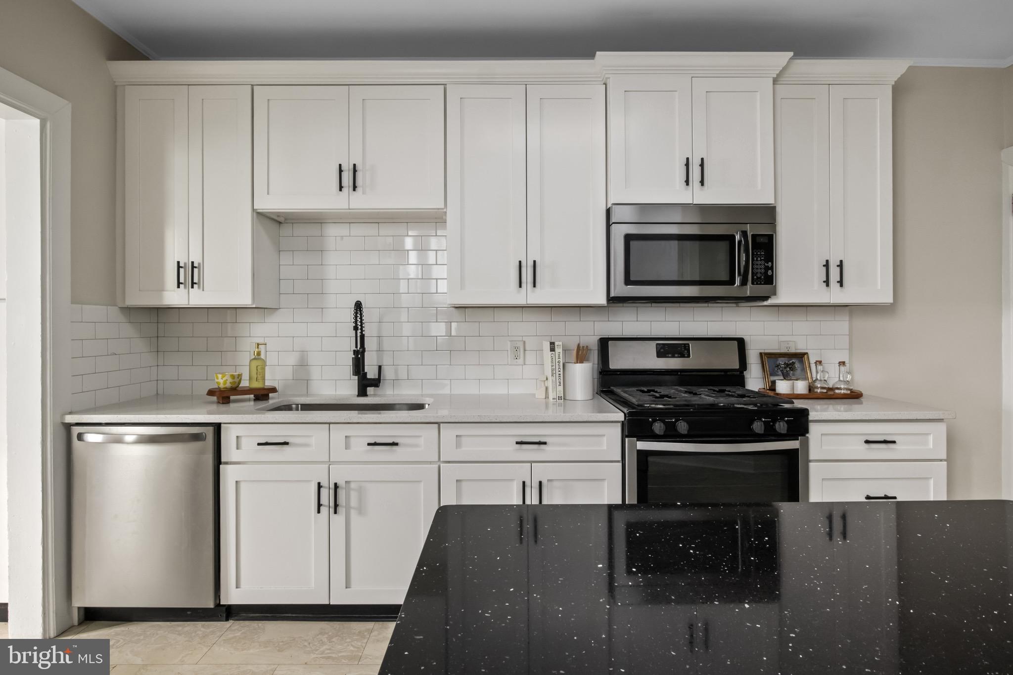 LANCASTER WEST END - Residential