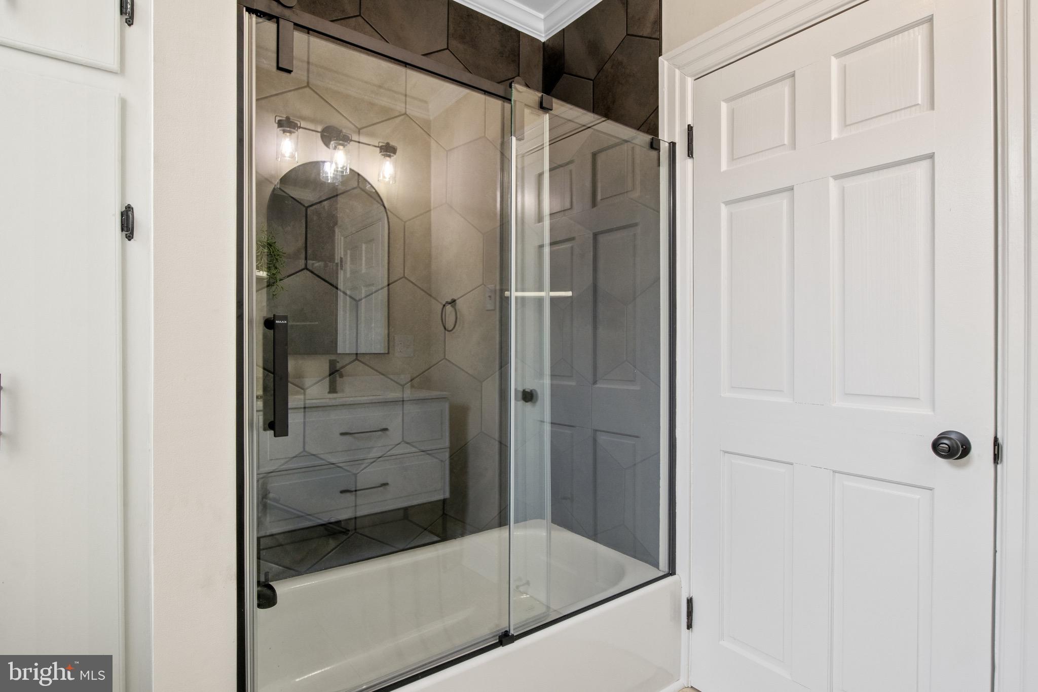 LANCASTER WEST END - Residential