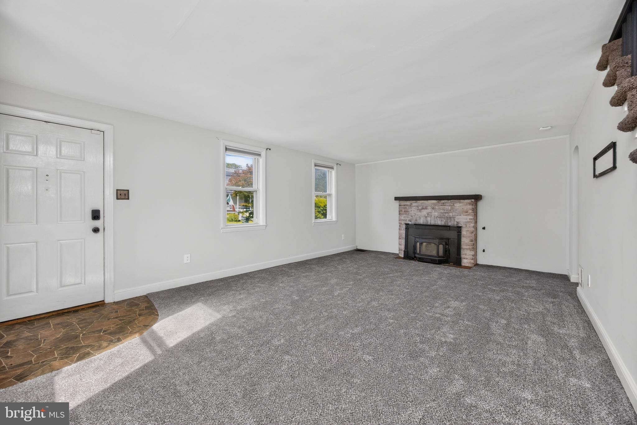 215 ASH ROAD