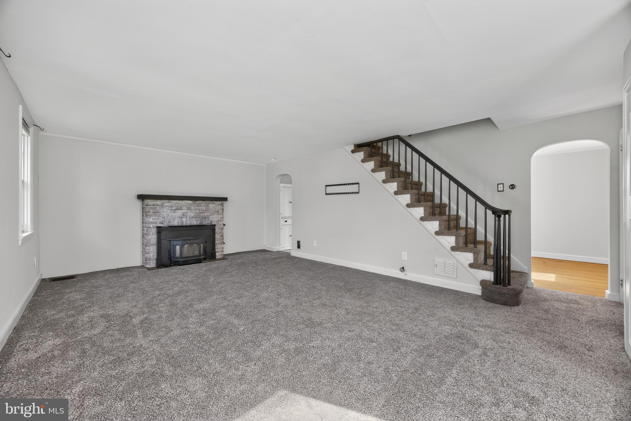 215 ASH ROAD
