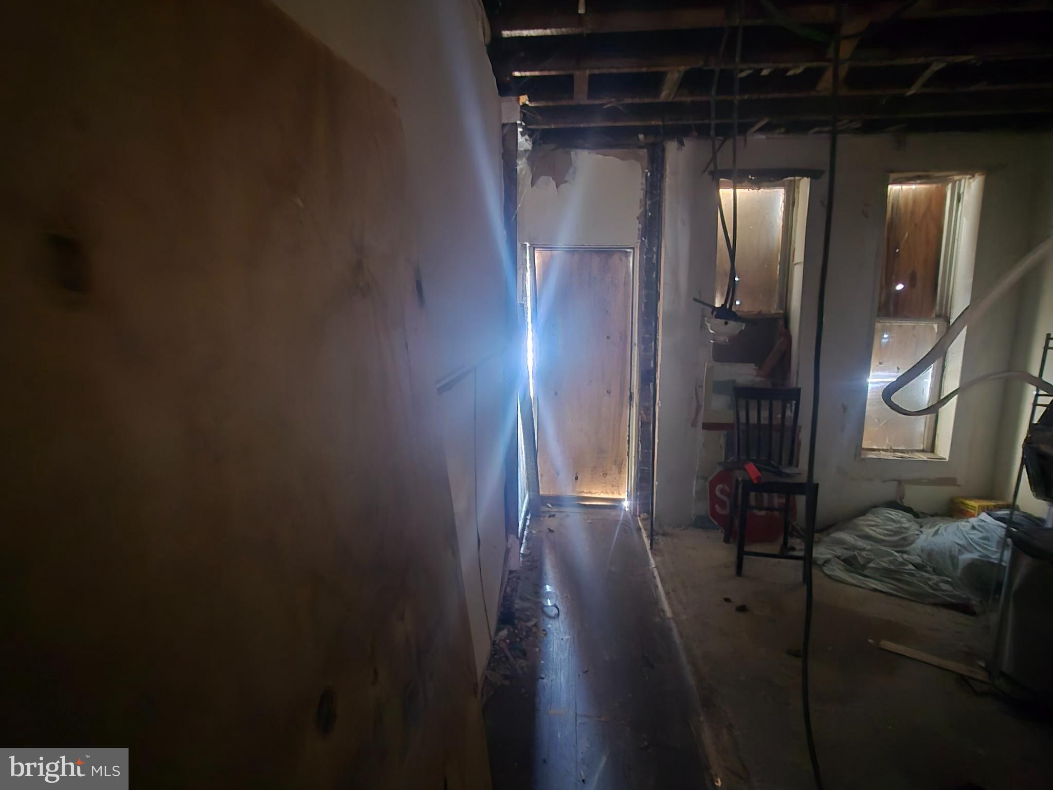 SANDTOWN-WINCHESTER - Residential