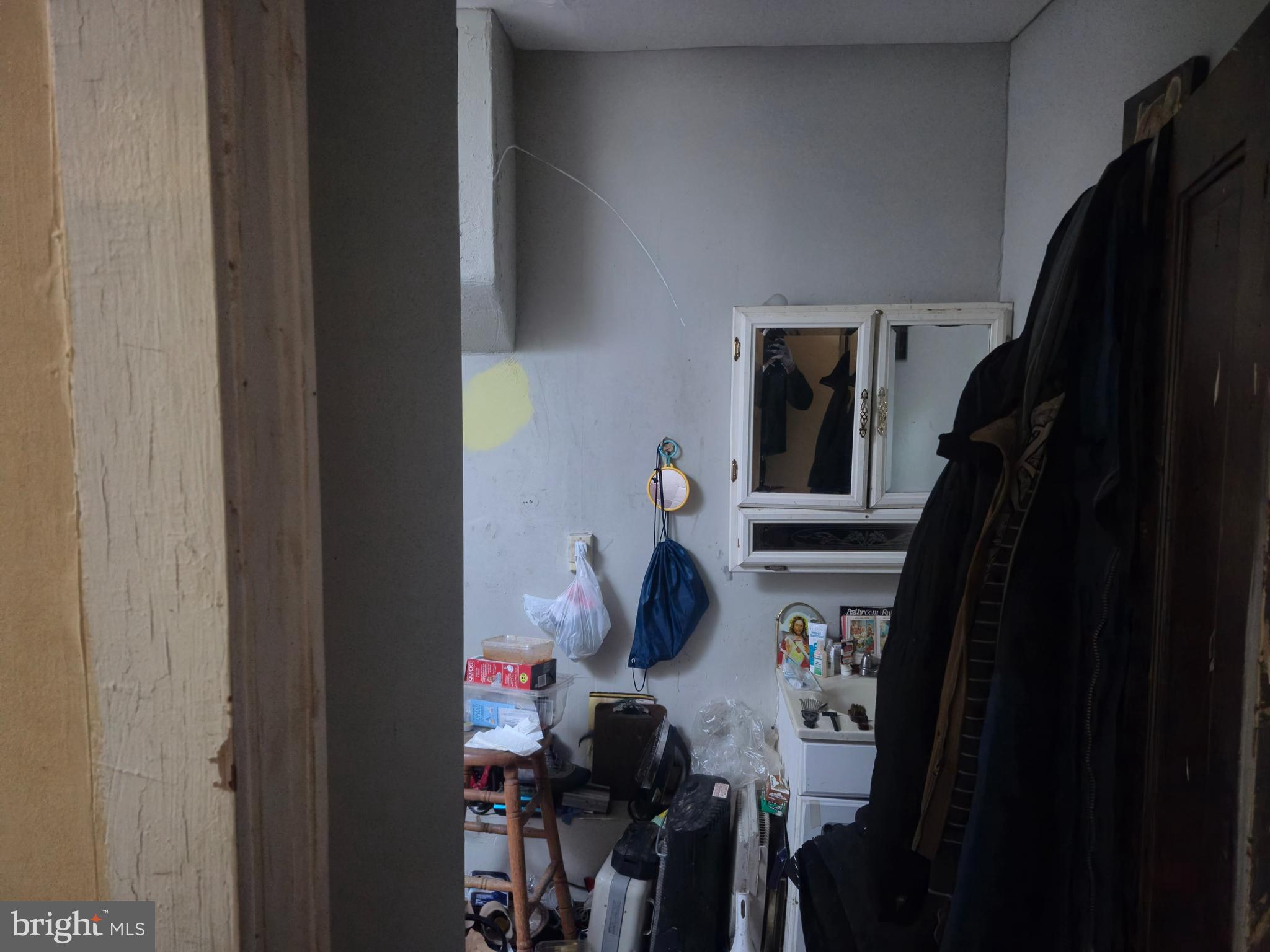 SANDTOWN-WINCHESTER - Residential