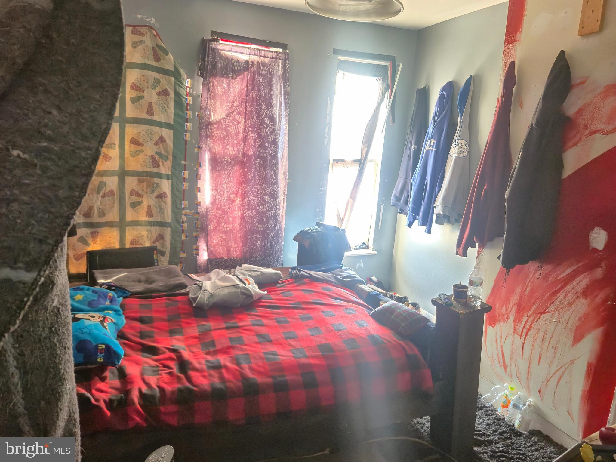 SANDTOWN-WINCHESTER - Residential