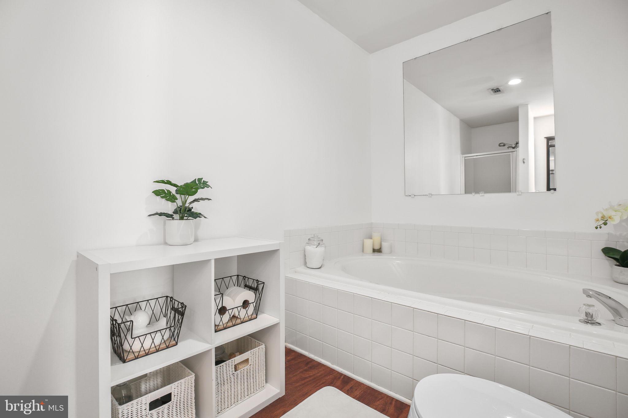 LEE'S HILL NORTH - Residential