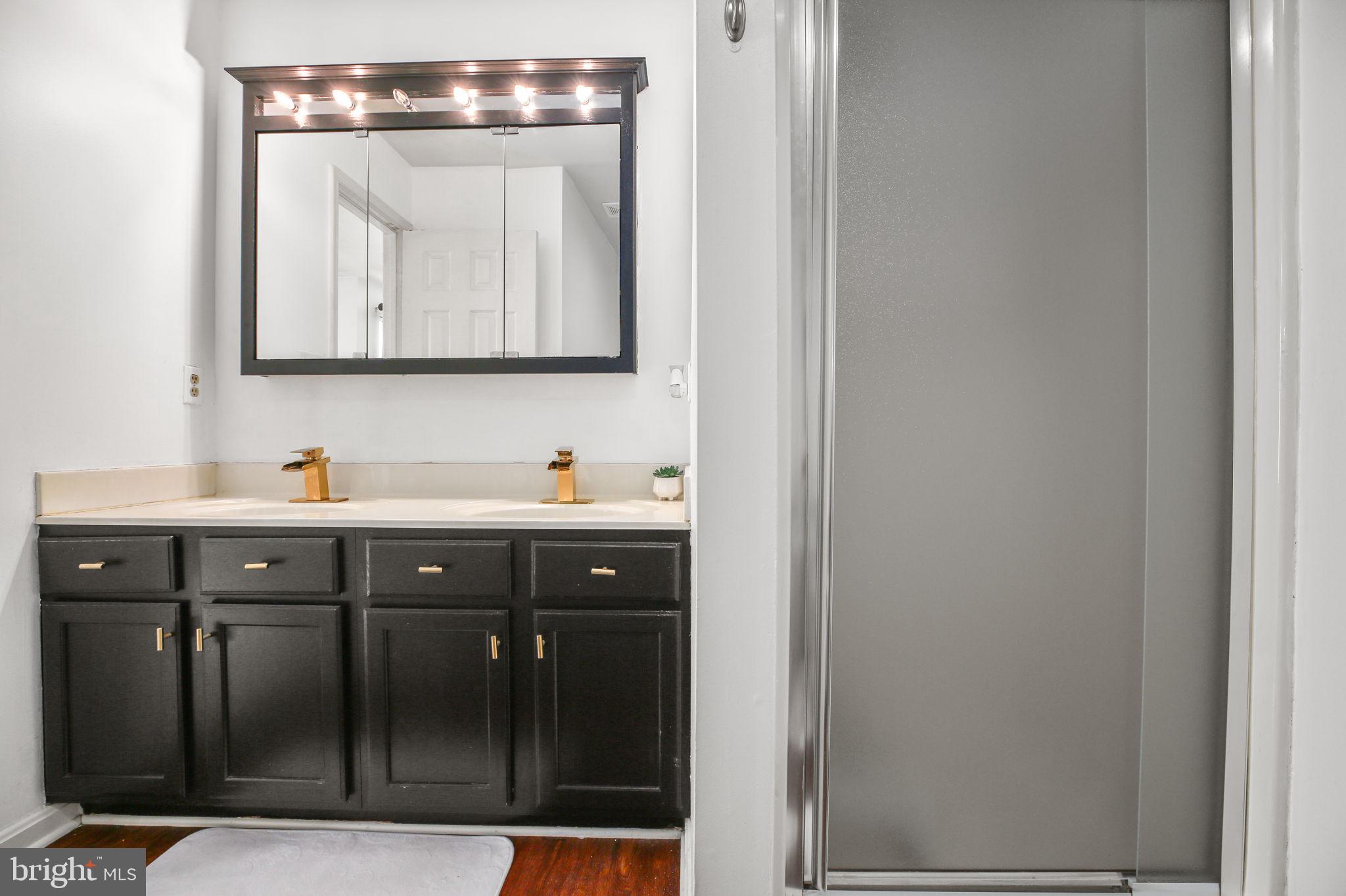 LEE'S HILL NORTH - Residential