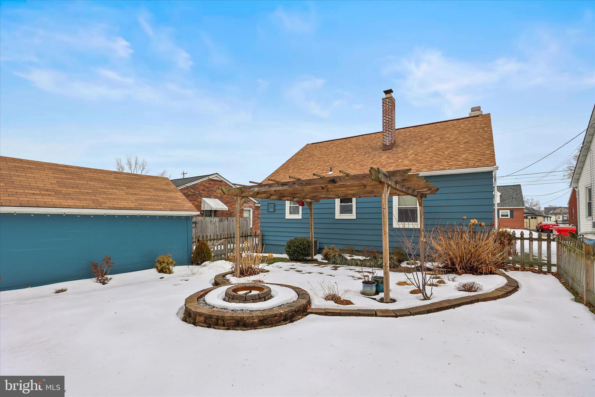 LITTLESTOWN - Residential