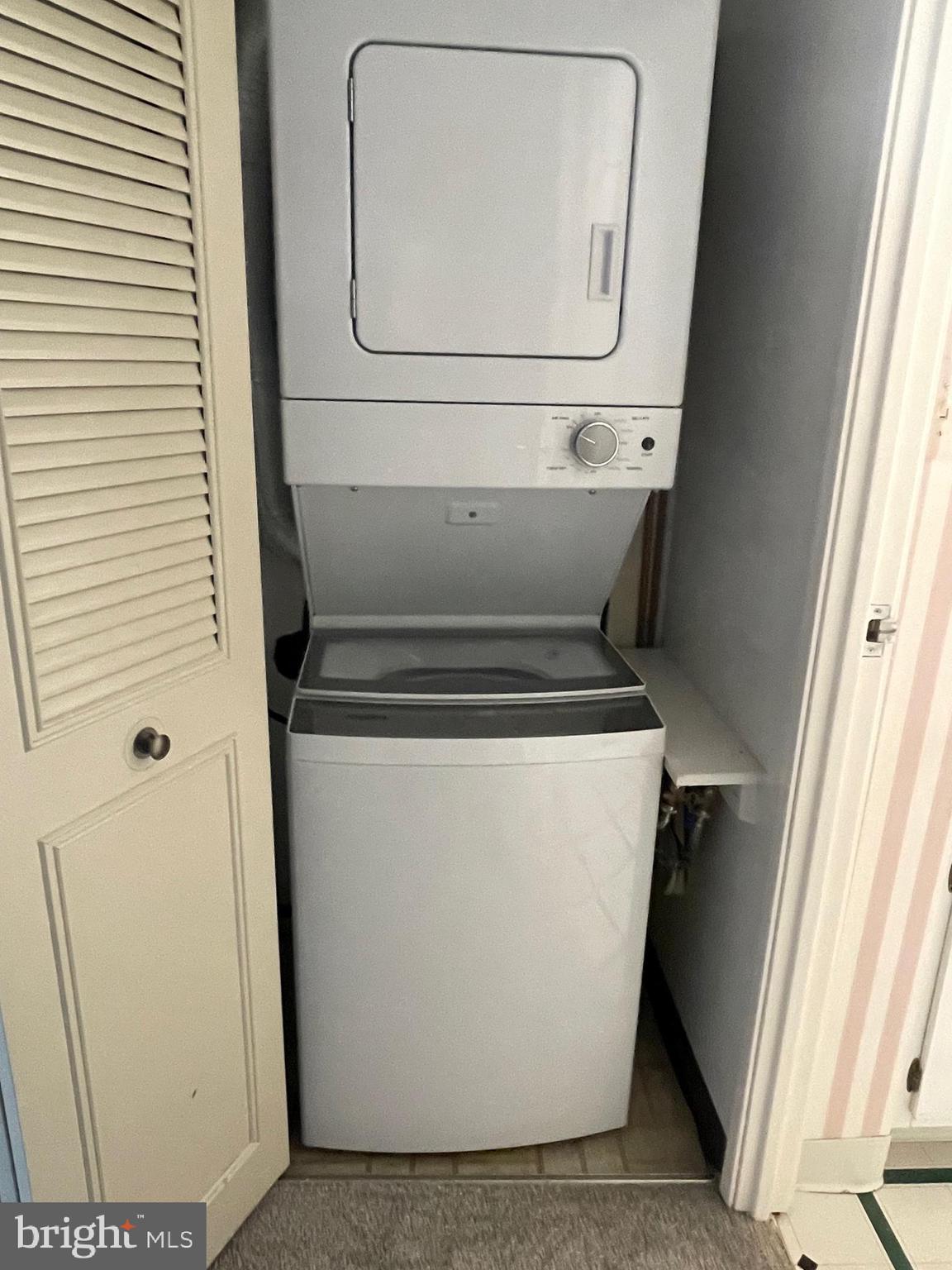 ROSSMOOR MUTUAL 22 CODM - Residential Lease