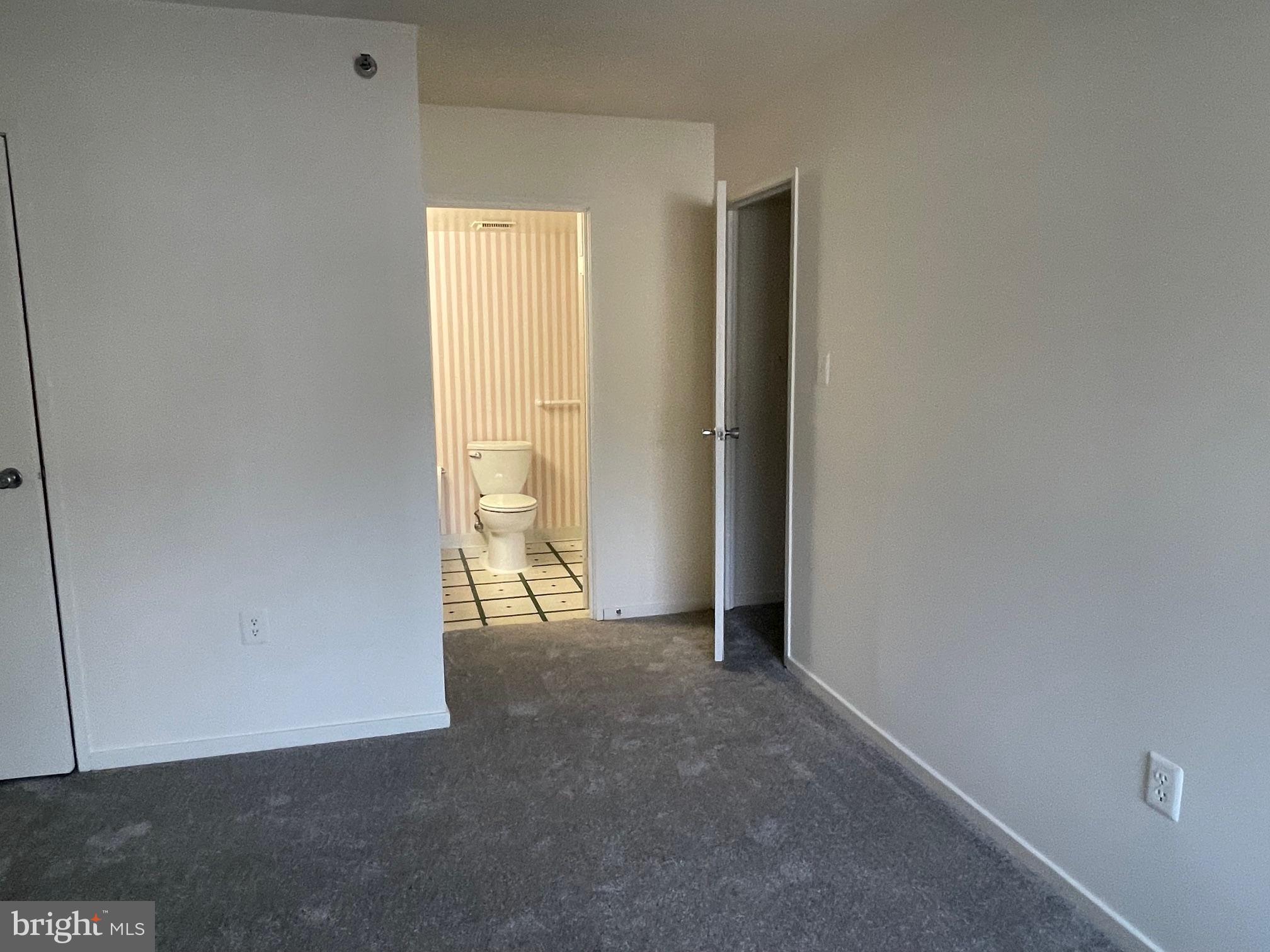 ROSSMOOR MUTUAL 22 CODM - Residential Lease