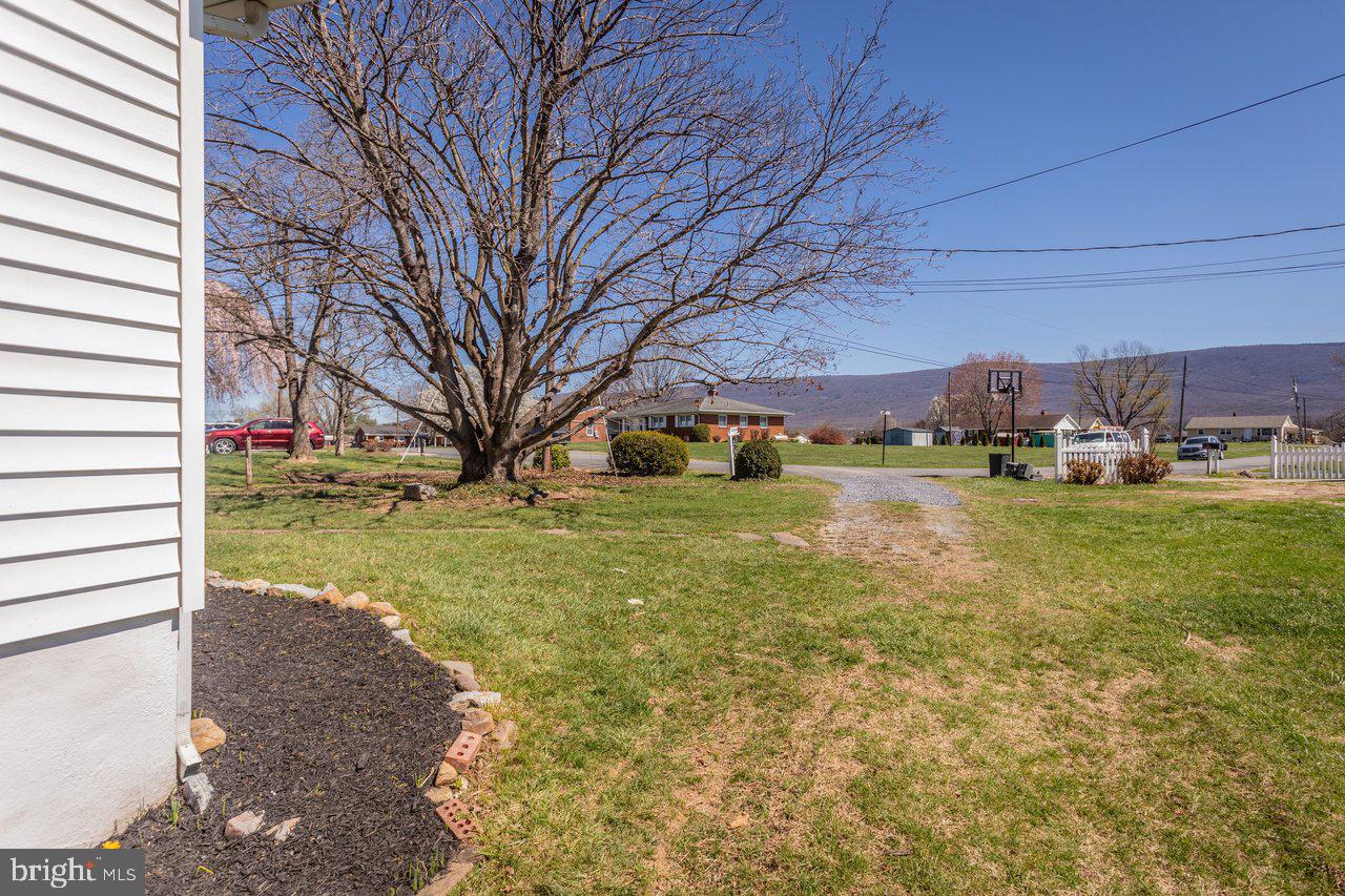 AVONDALE ACRES - Residential