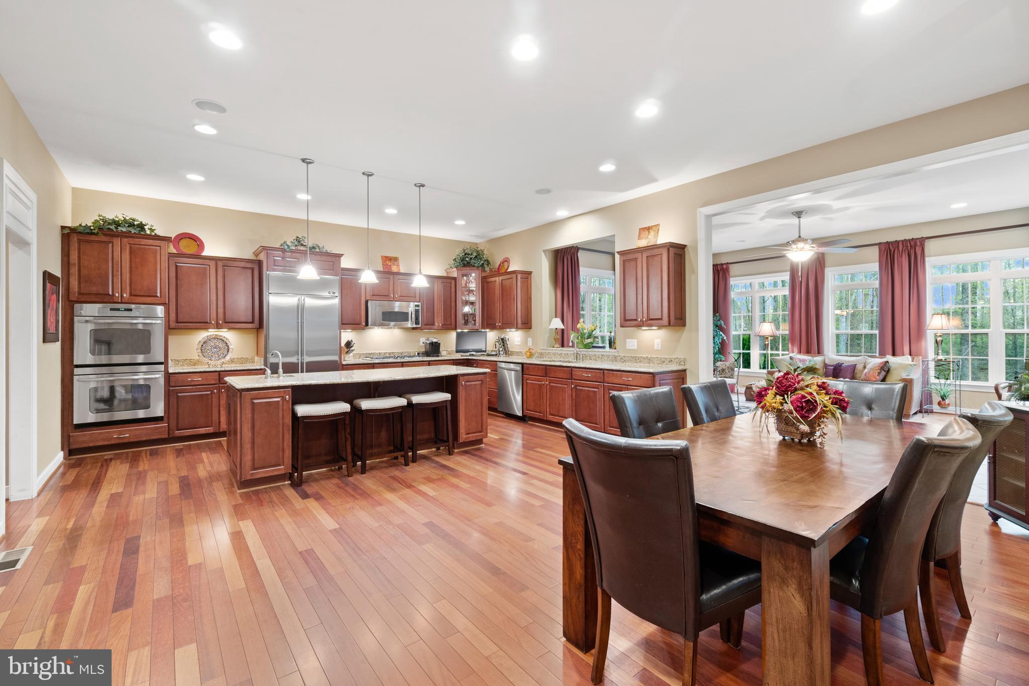 THE GLENS - Residential