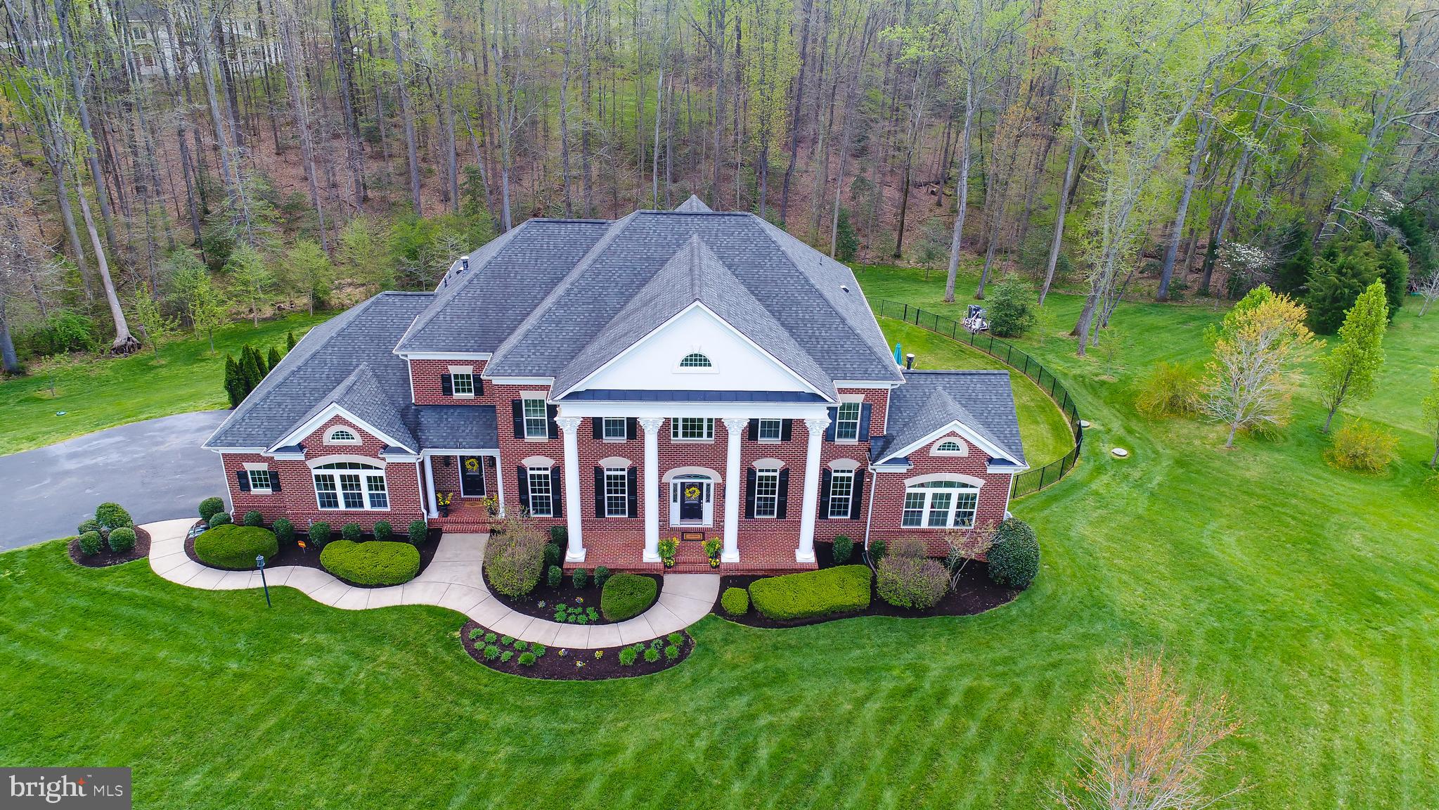 THE GLENS - Residential