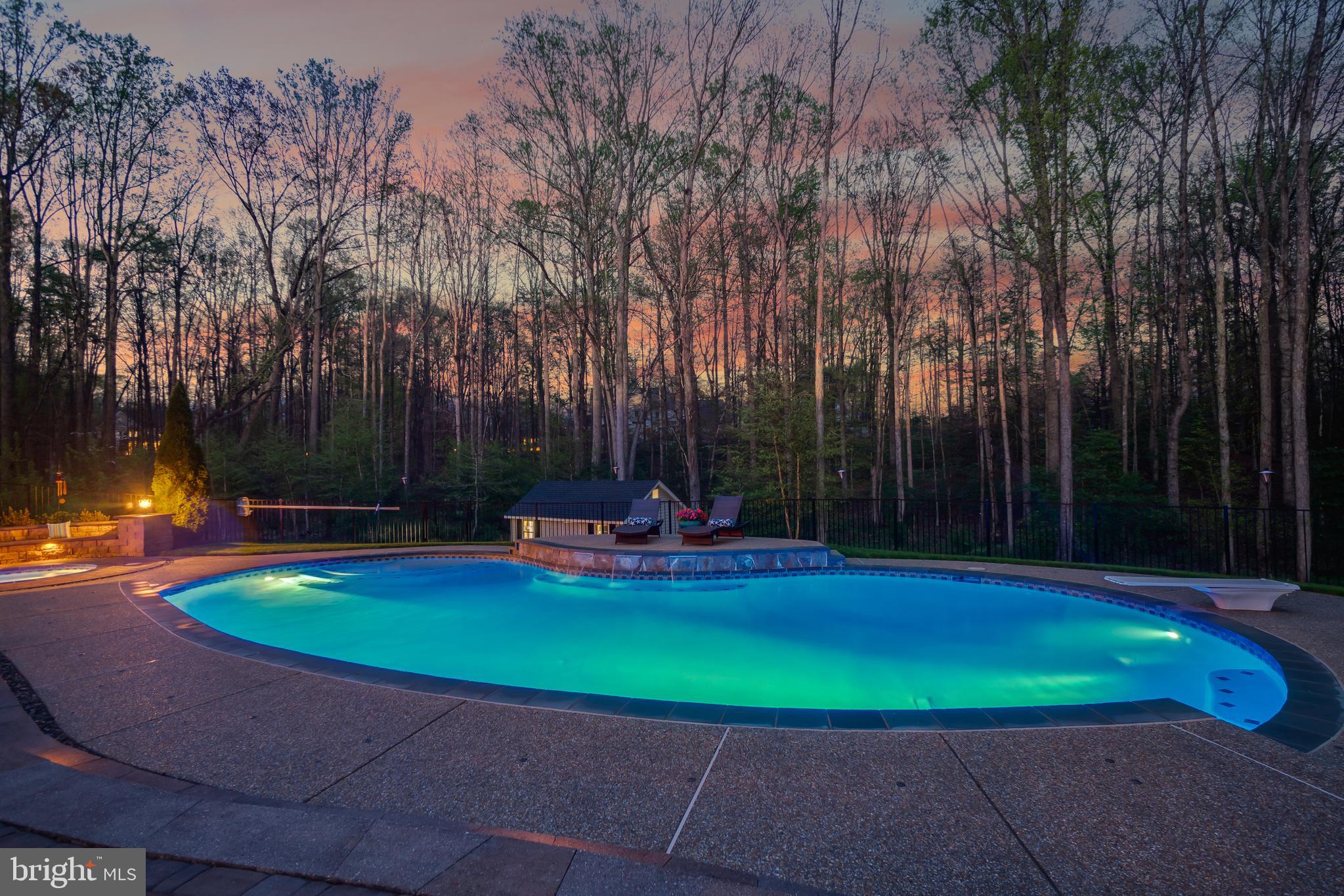 THE GLENS - Residential