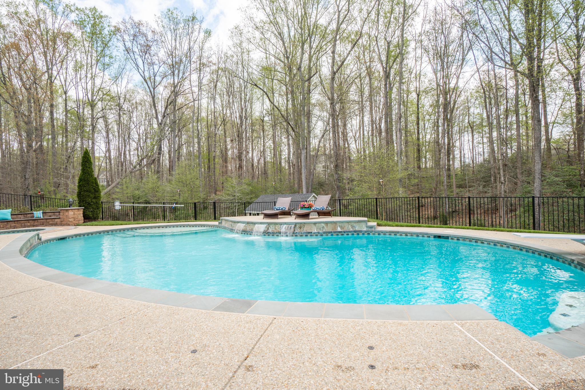 THE GLENS - Residential