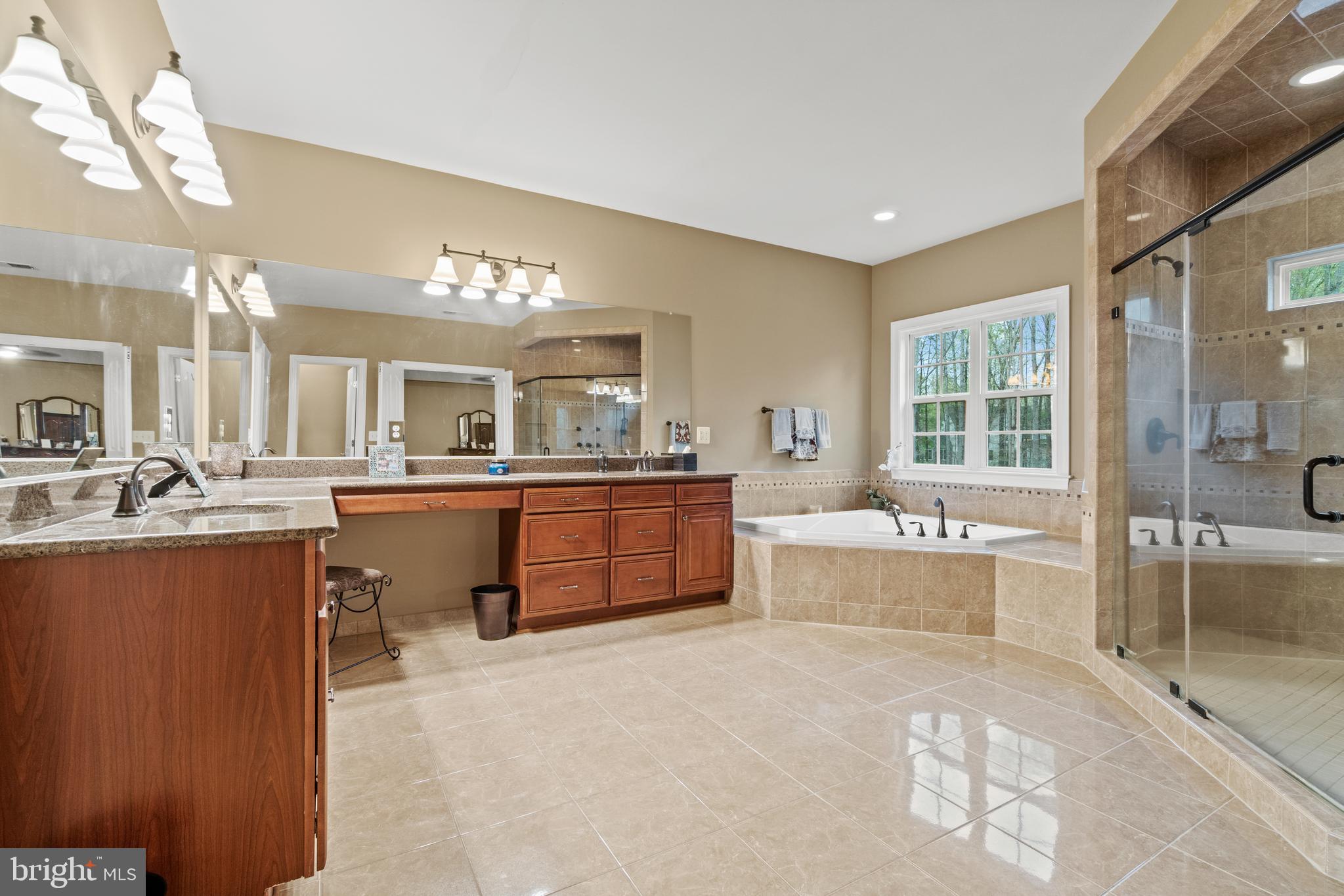 THE GLENS - Residential