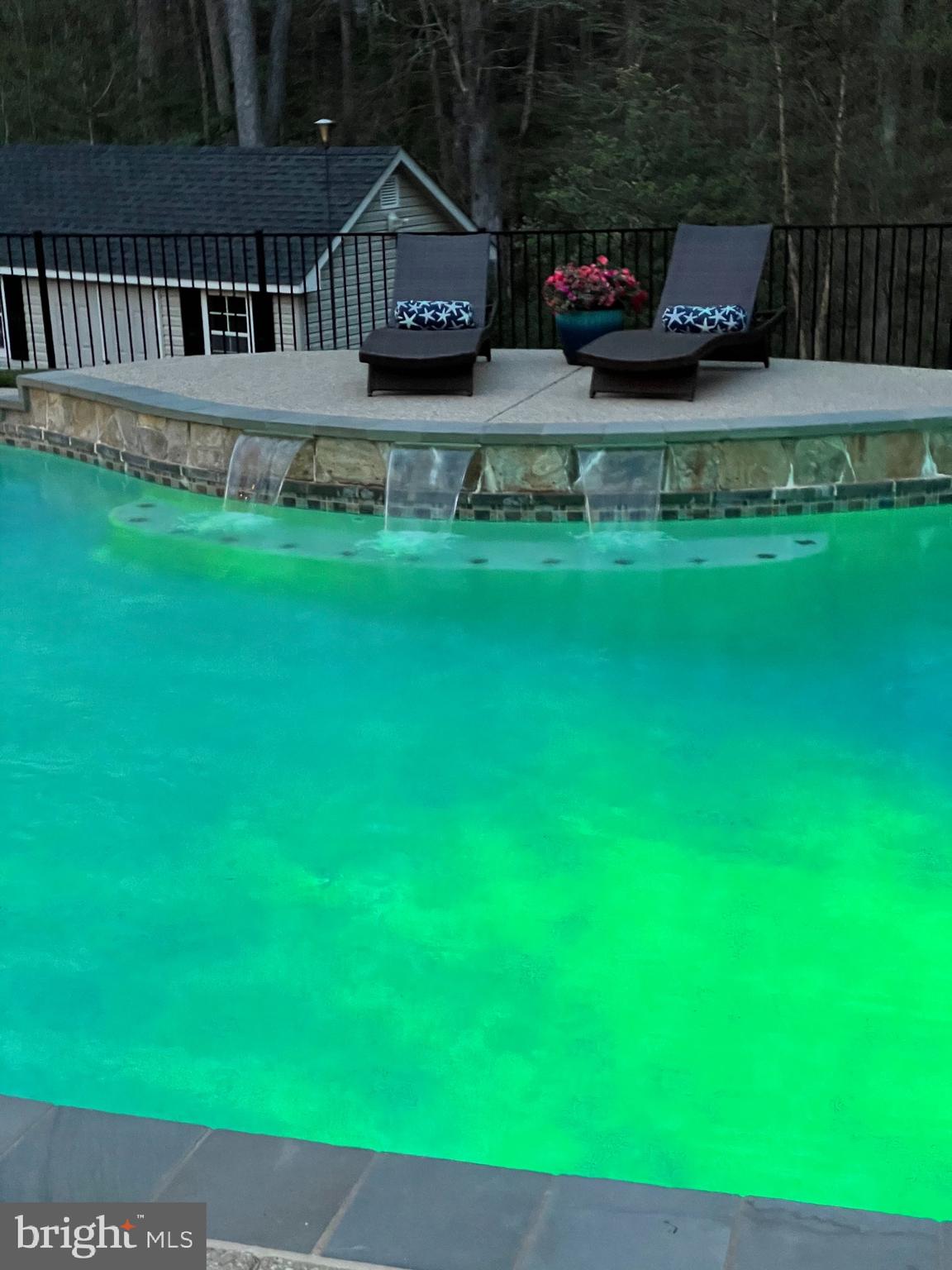 THE GLENS - Residential