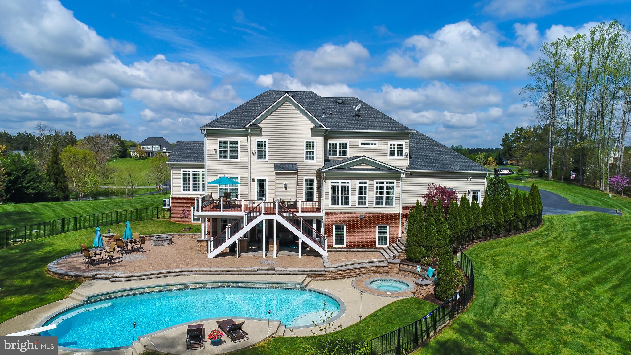 THE GLENS - Residential