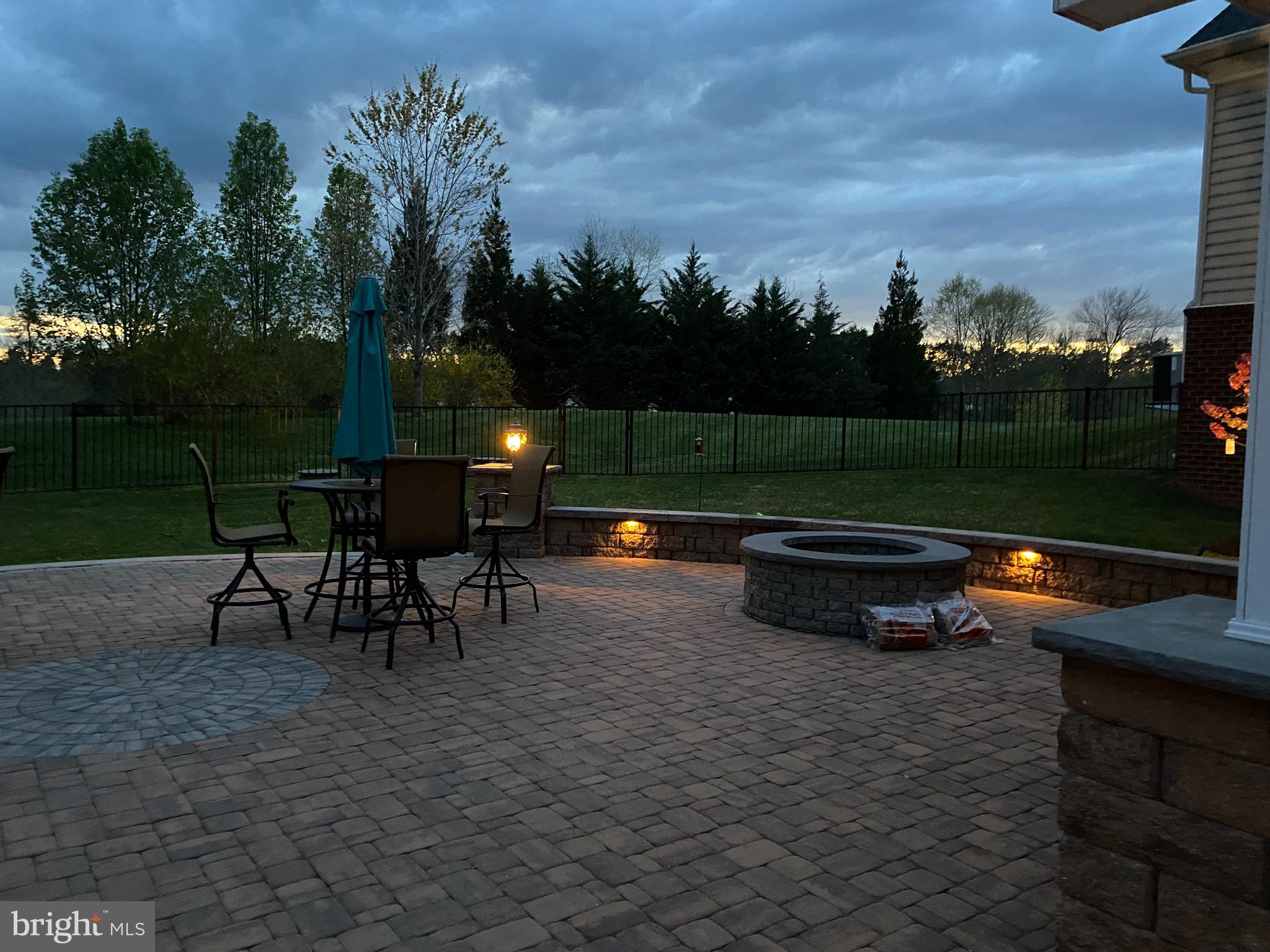 THE GLENS - Residential