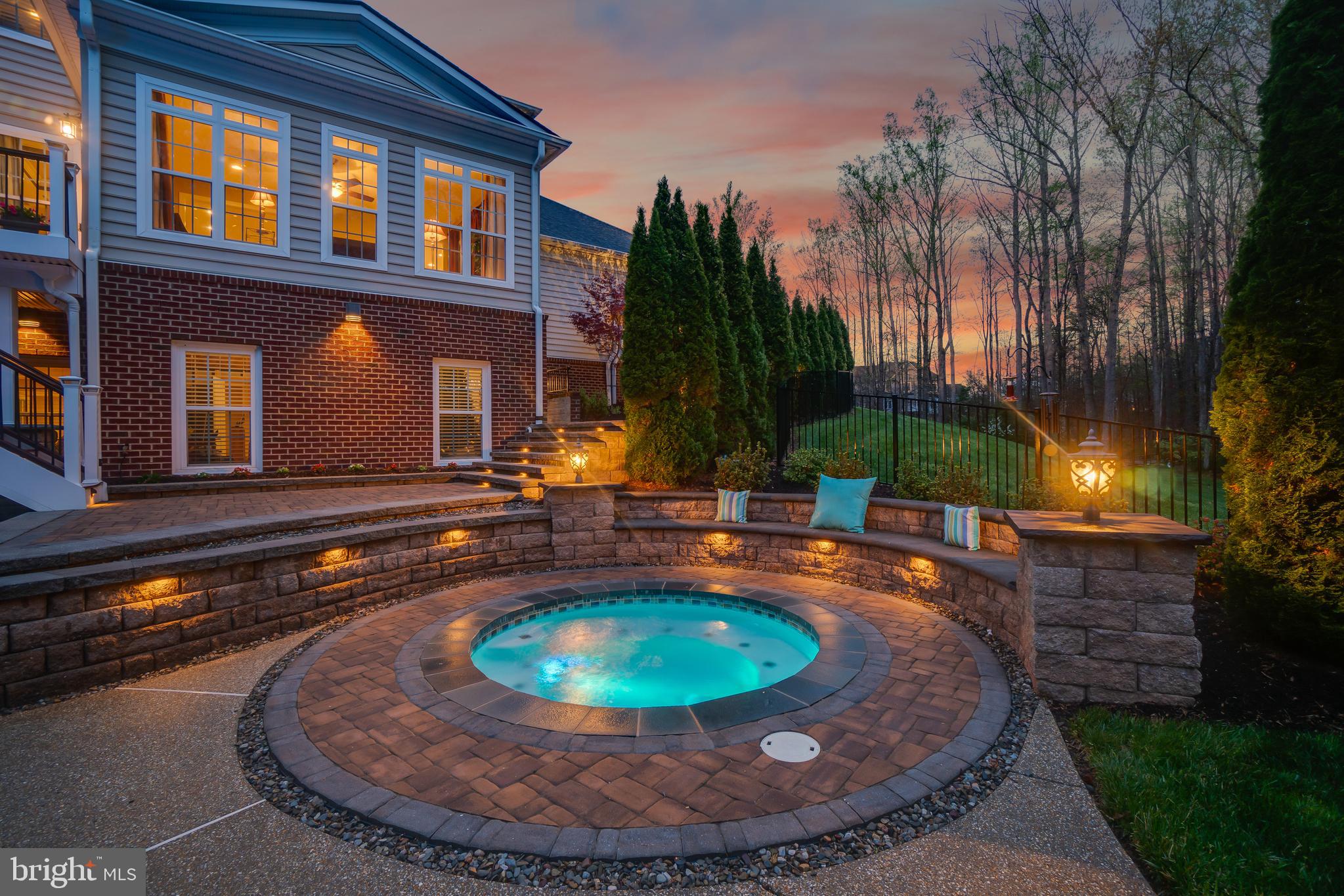 THE GLENS - Residential