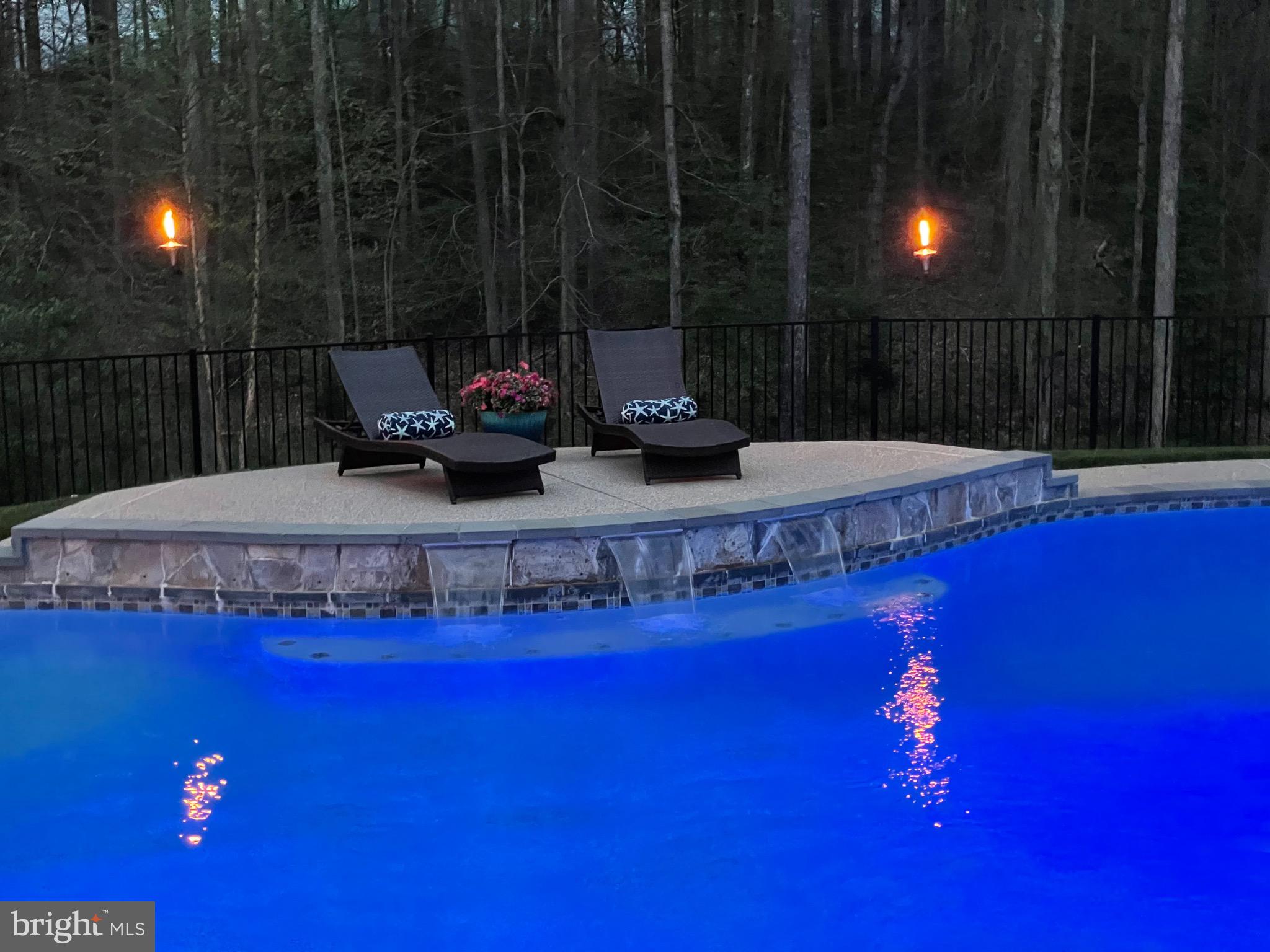 THE GLENS - Residential