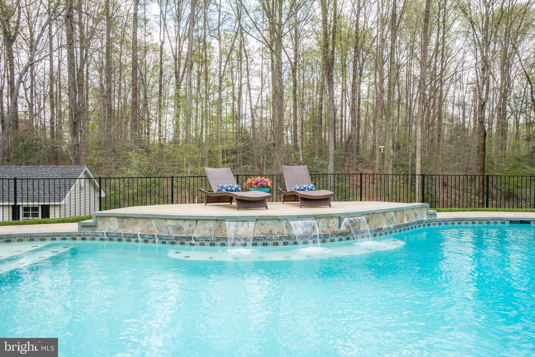 THE GLENS - Residential