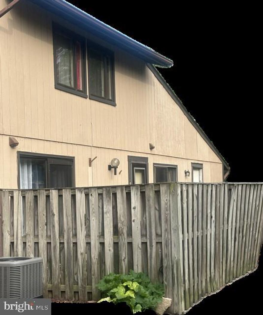 Investment Opportunity -- Listed and sold simultaneously.