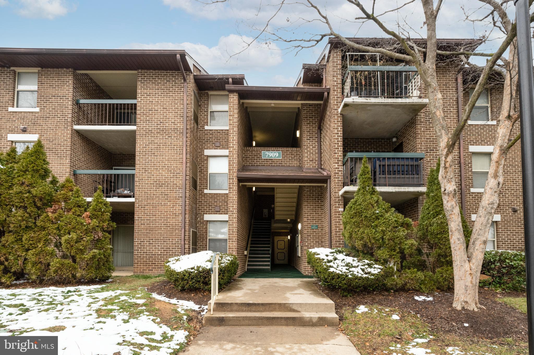 WILLOW WOOD - Residential Lease