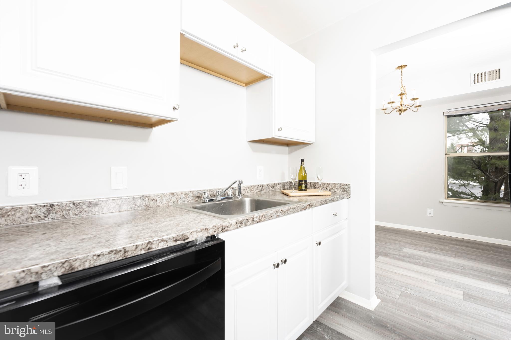 WILLOW WOOD - Residential Lease