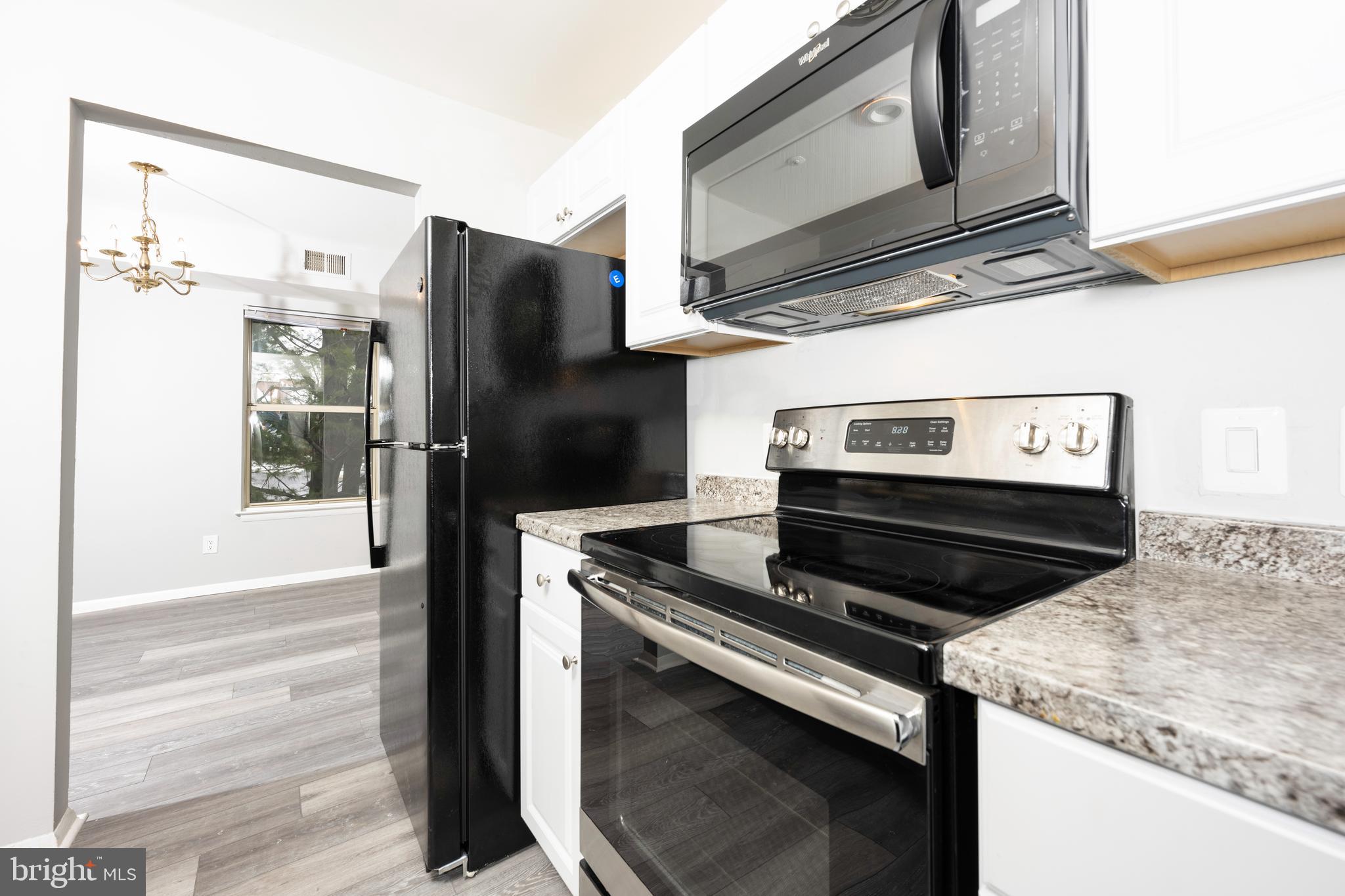 WILLOW WOOD - Residential Lease