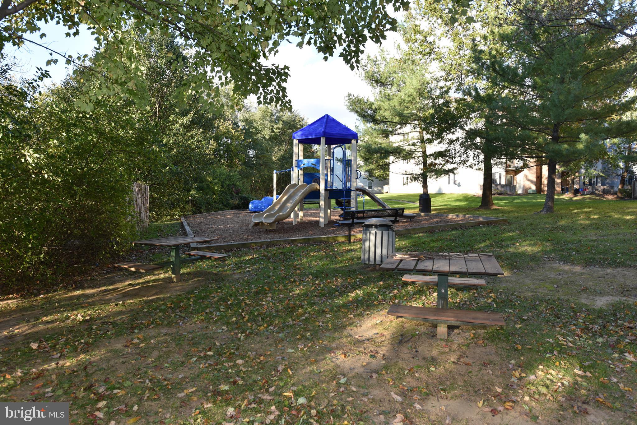 WILLOW WOOD - Residential Lease