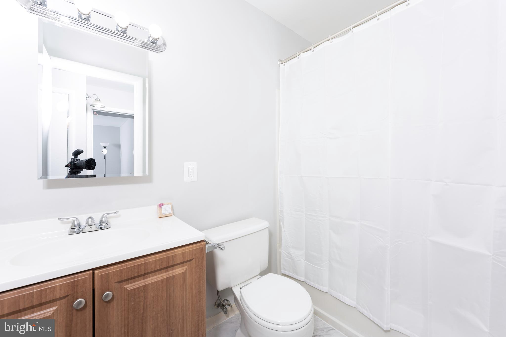 WILLOW WOOD - Residential Lease