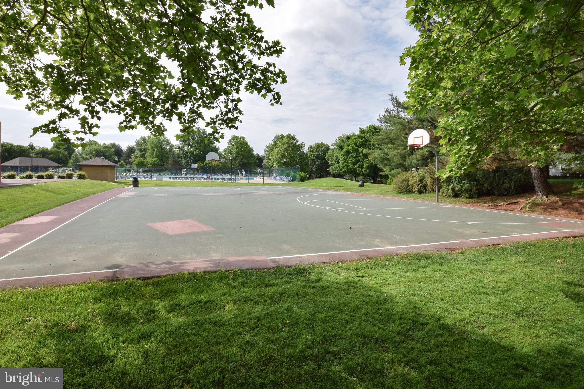 WILLOW WOOD - Residential Lease