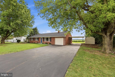 Homes For Sale - 13819 Broadfording Church Road<br/> HAGERSTOWN, MD 21740