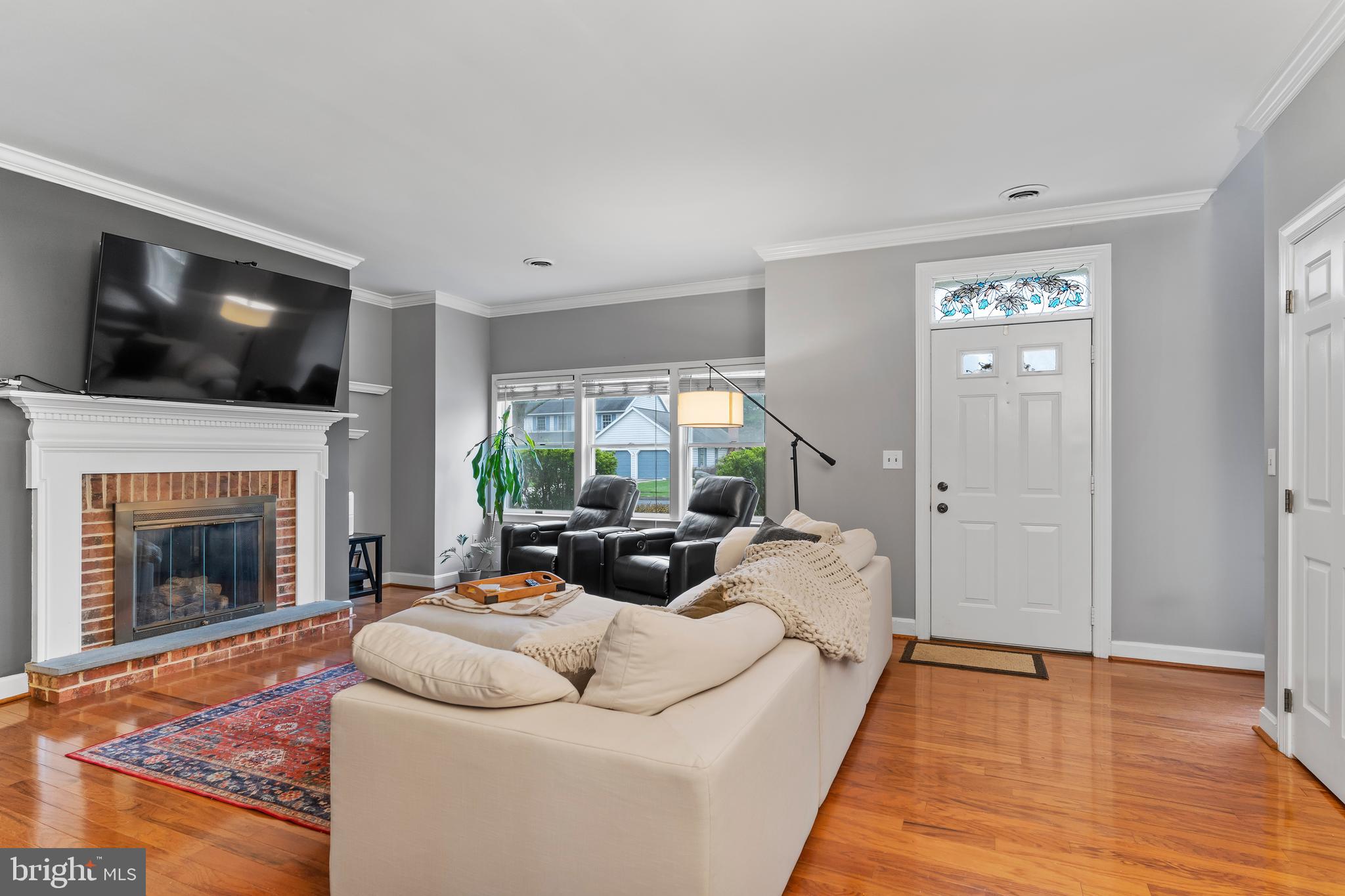 1208 WHITE BIRCH LANE