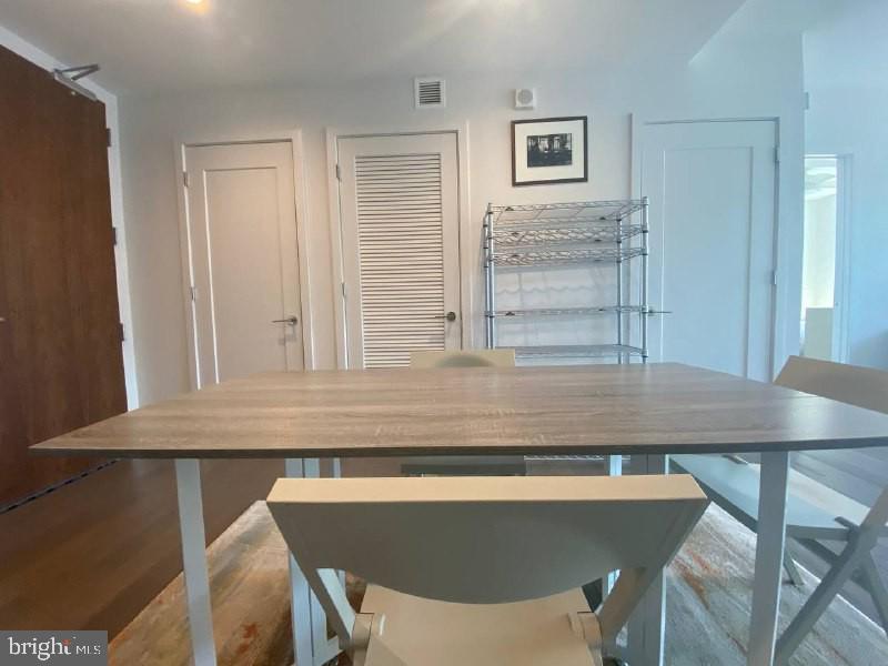 45 SUTTON SQUARE SW 1111